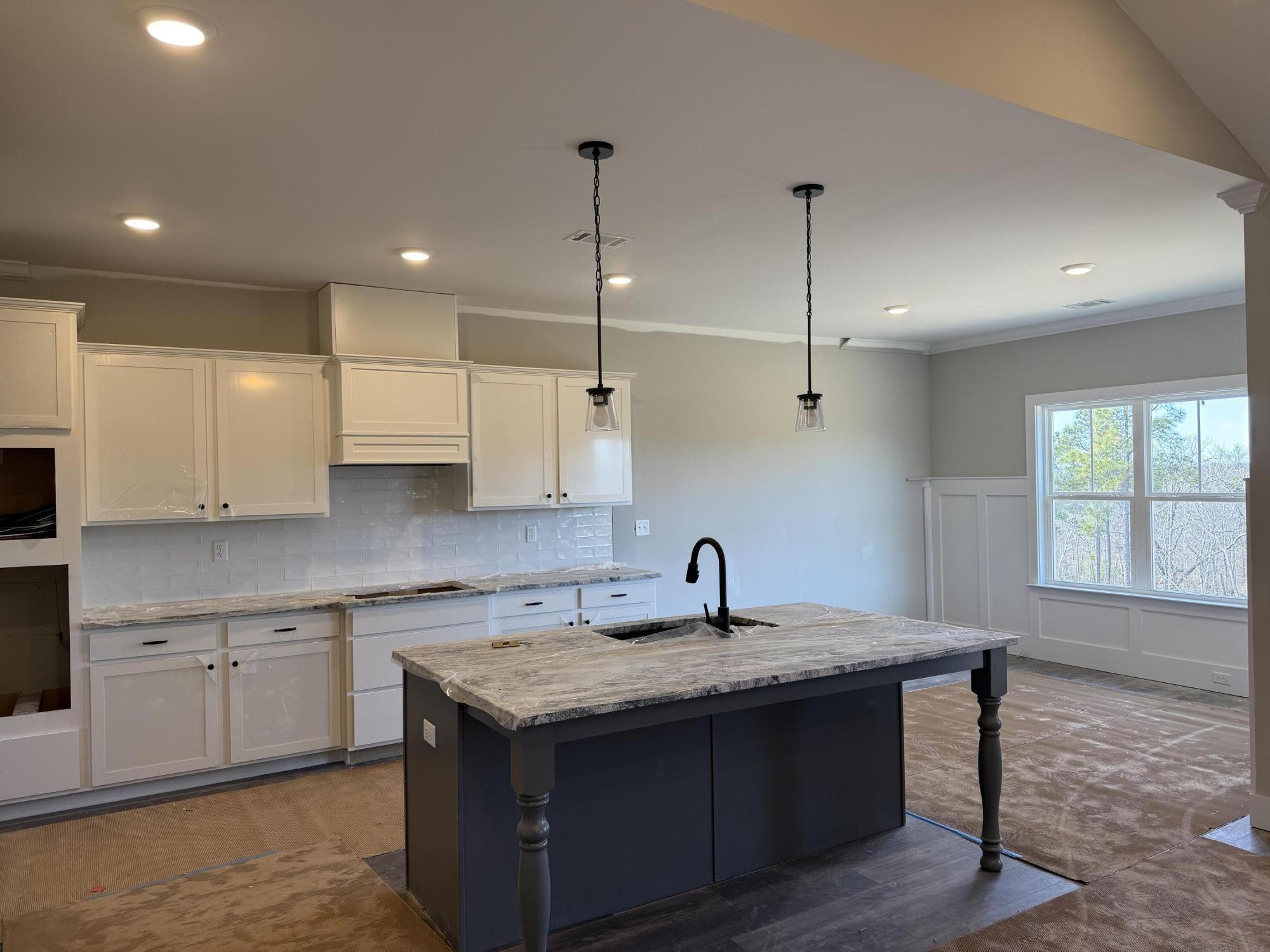 8172 Crossbow Landing