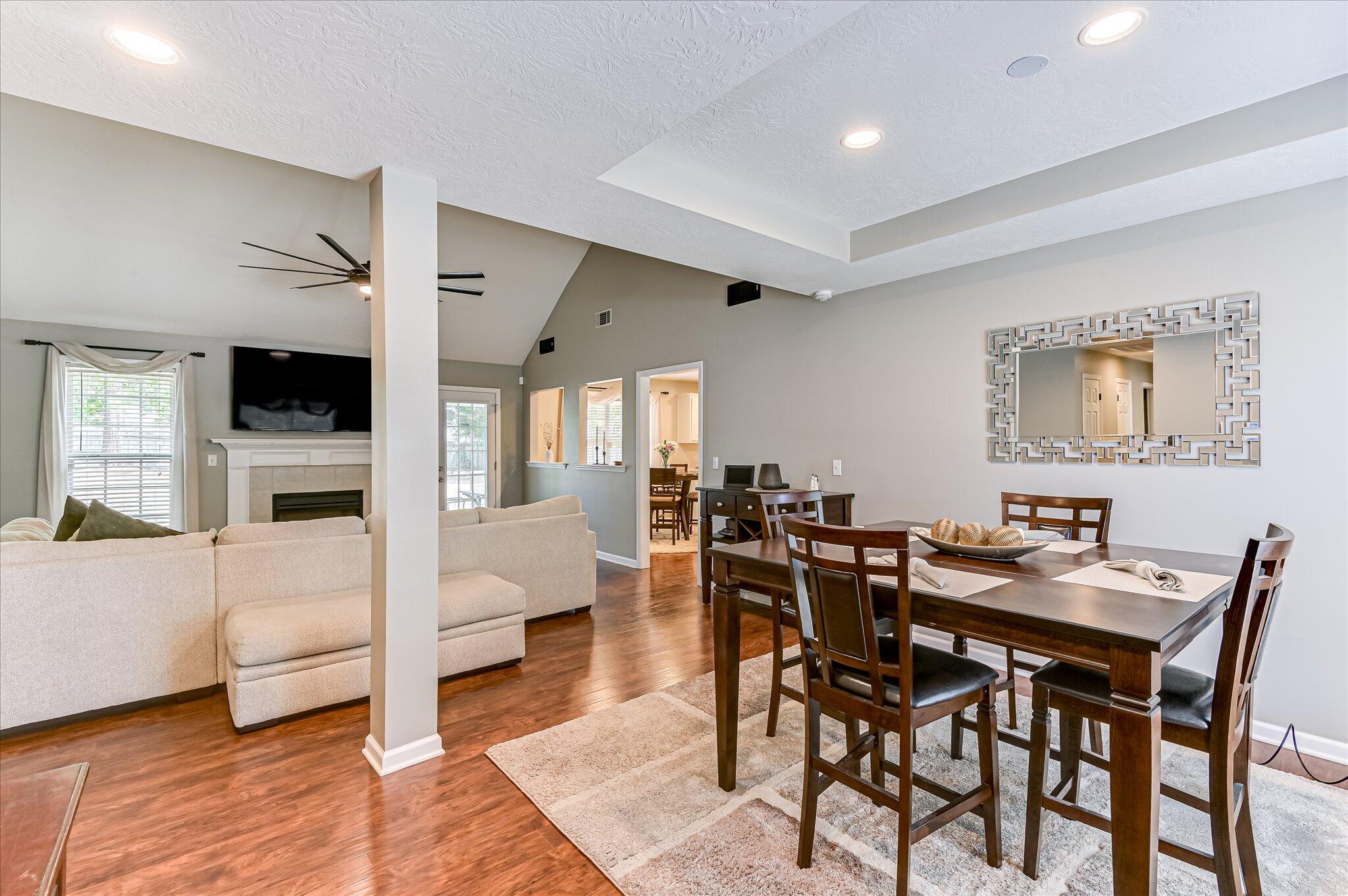 180 Hunters Crossing