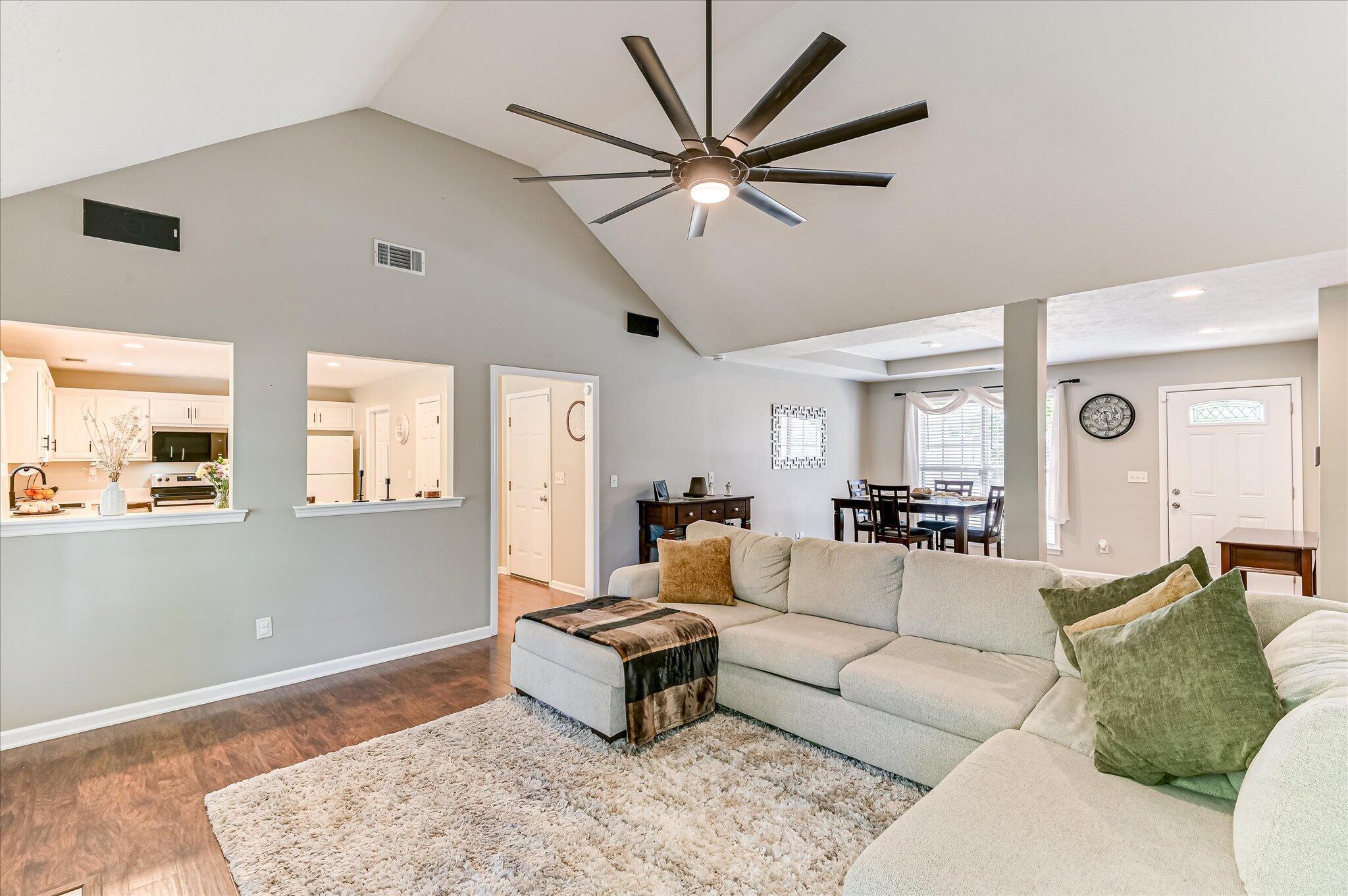 180 Hunters Crossing