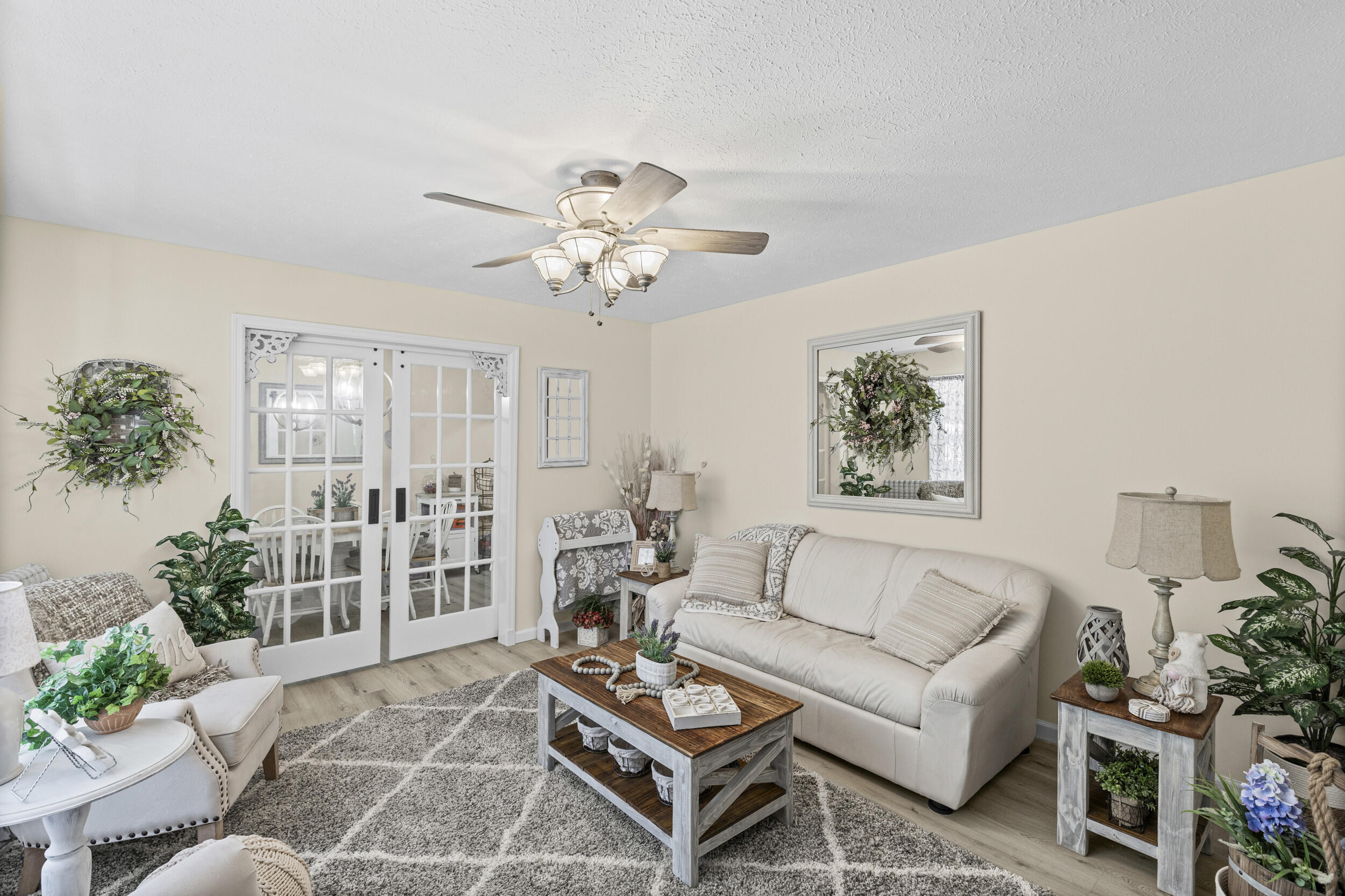 4723 Vaucluse Road