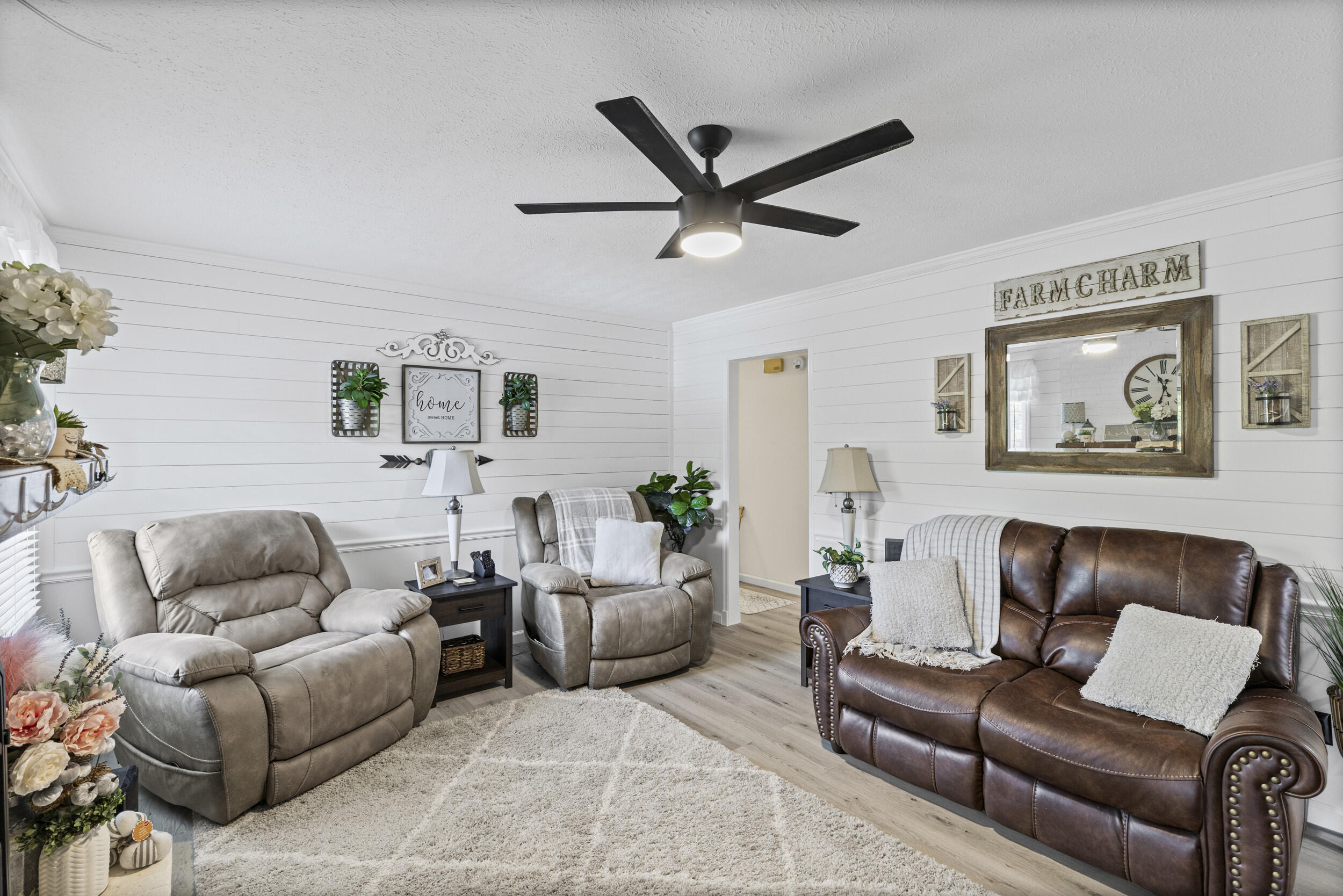 4723 Vaucluse Road