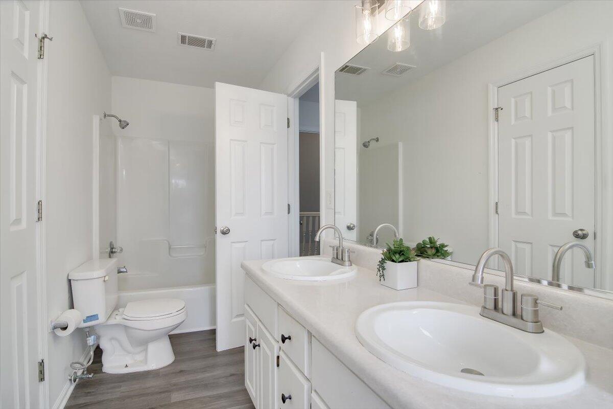 2014 STOREY MILL ESTATES Drive