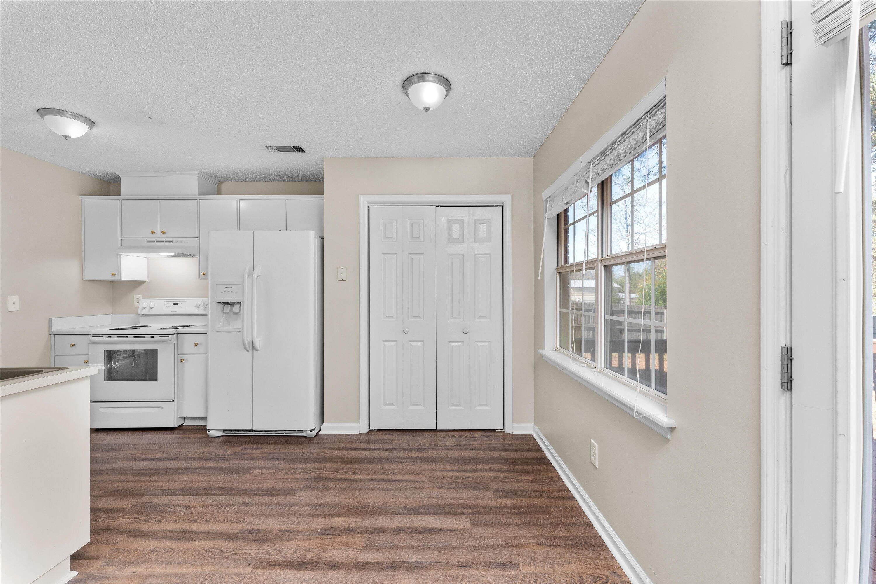 3519 CRAWFORDVILLE Drive