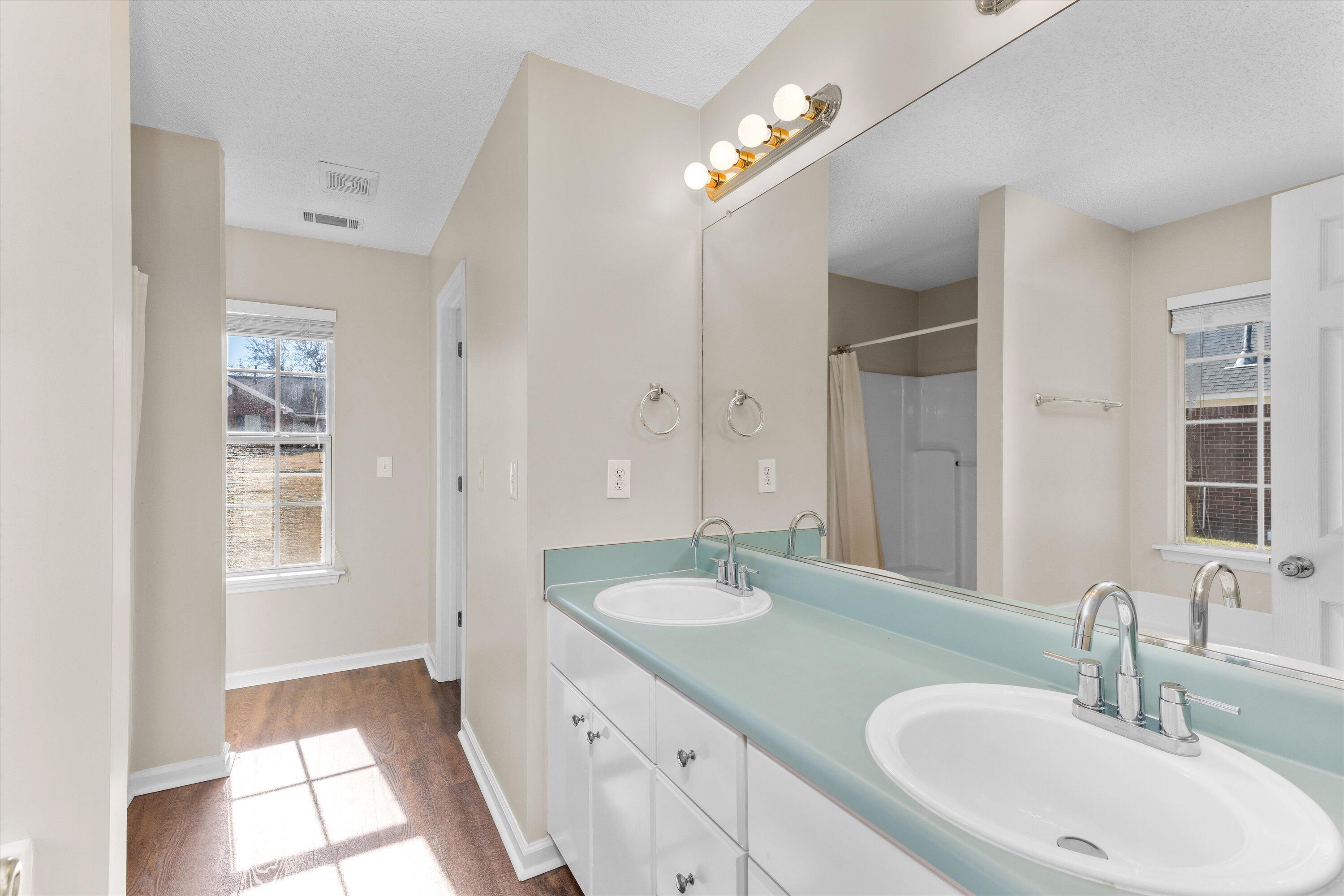 3519 CRAWFORDVILLE Drive