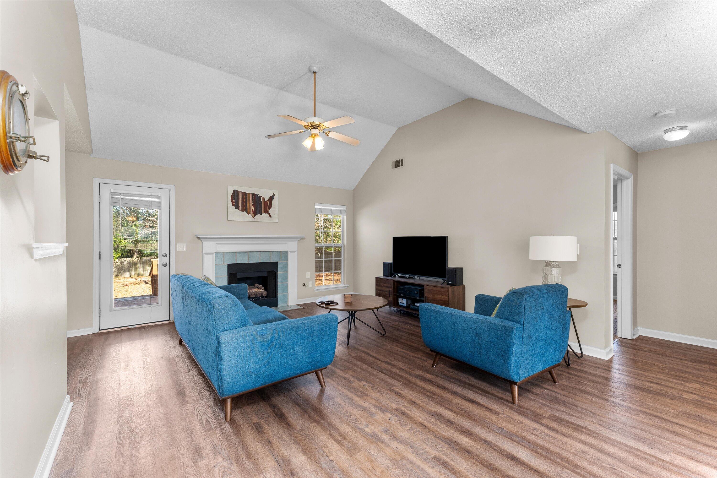 3519 CRAWFORDVILLE Drive