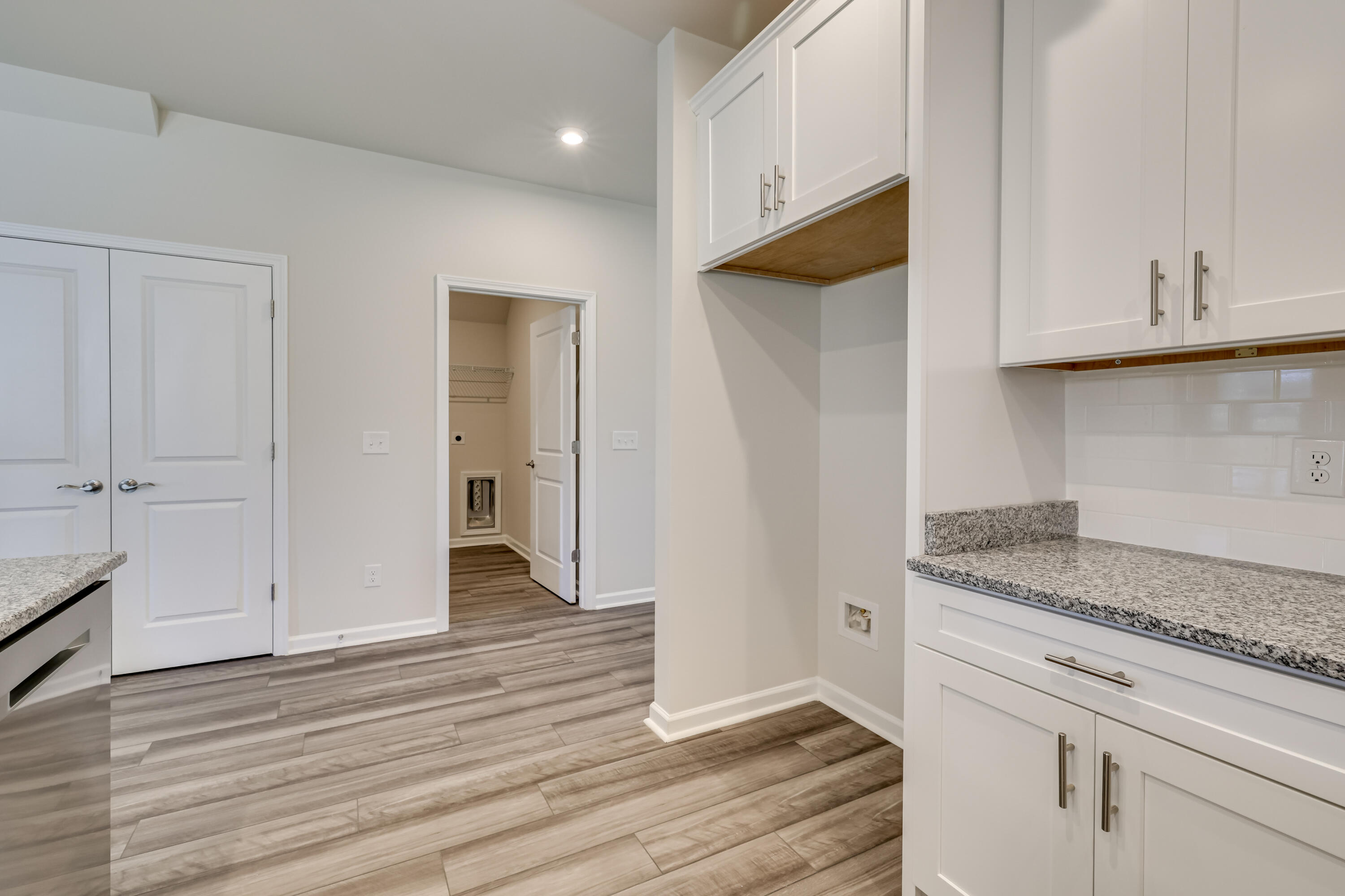 2215 SOUTHLAND Drive