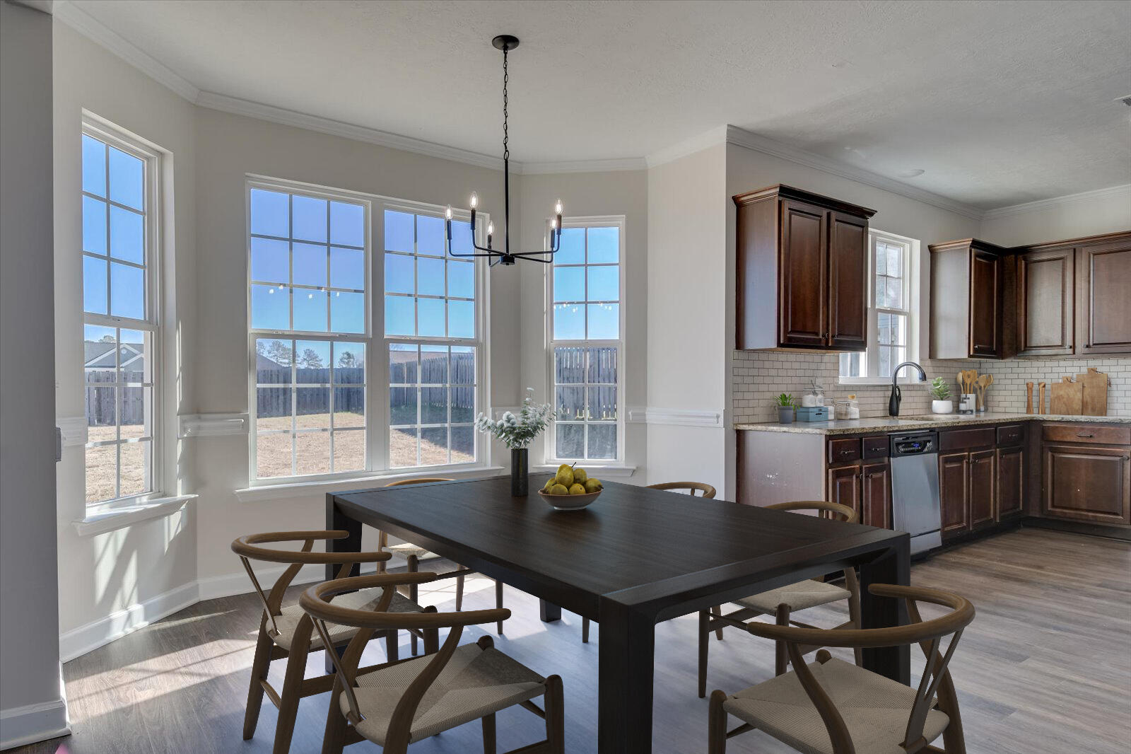 6026 CLIFFORD Street