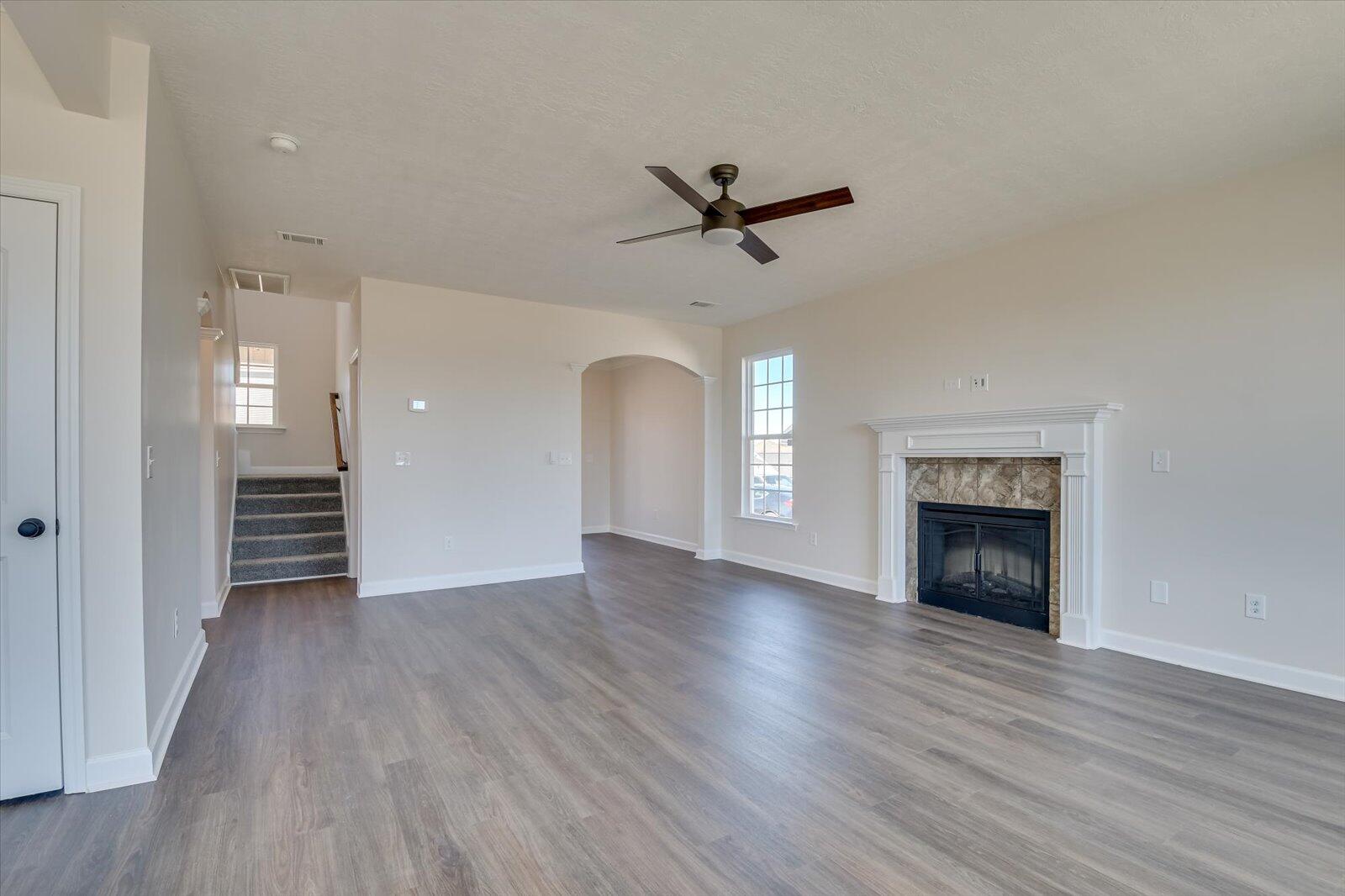 6026 CLIFFORD Street