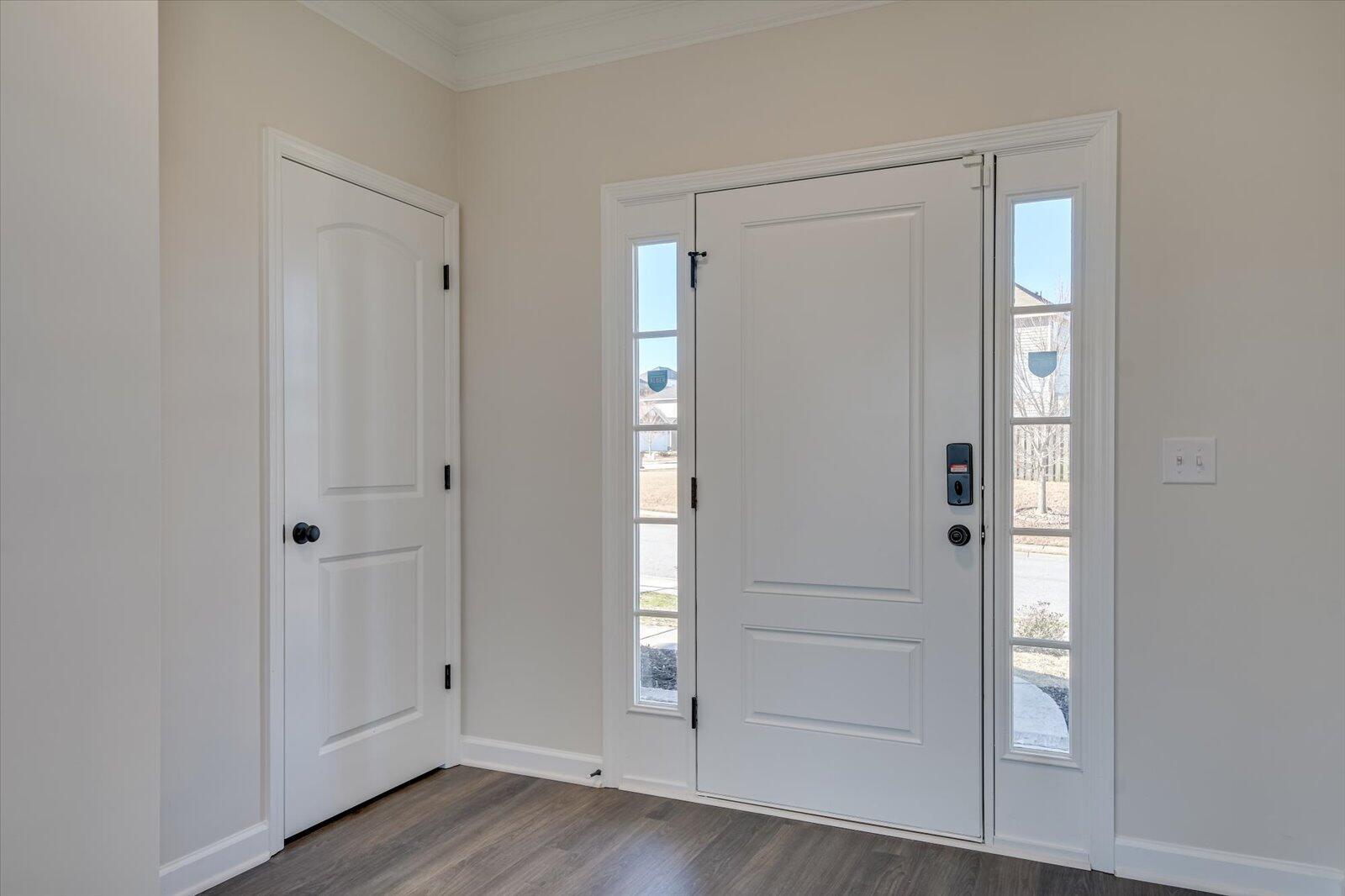 6026 CLIFFORD Street