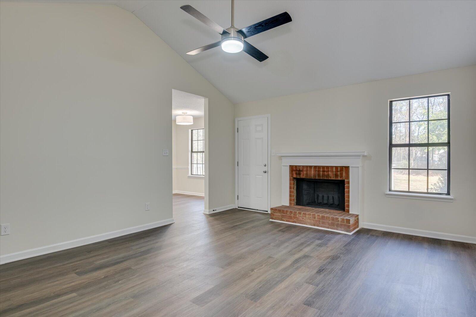 2956 BRIDGEPORT Drive