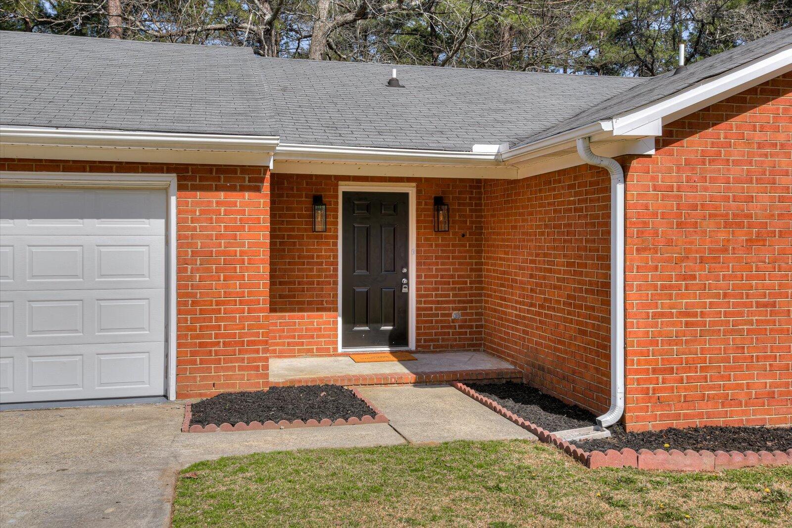 2956 BRIDGEPORT Drive