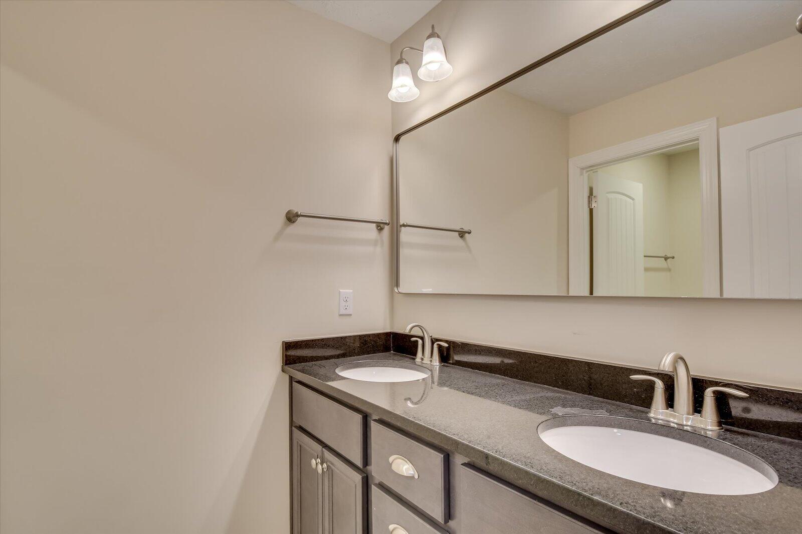 3326 STOCKPORT Drive