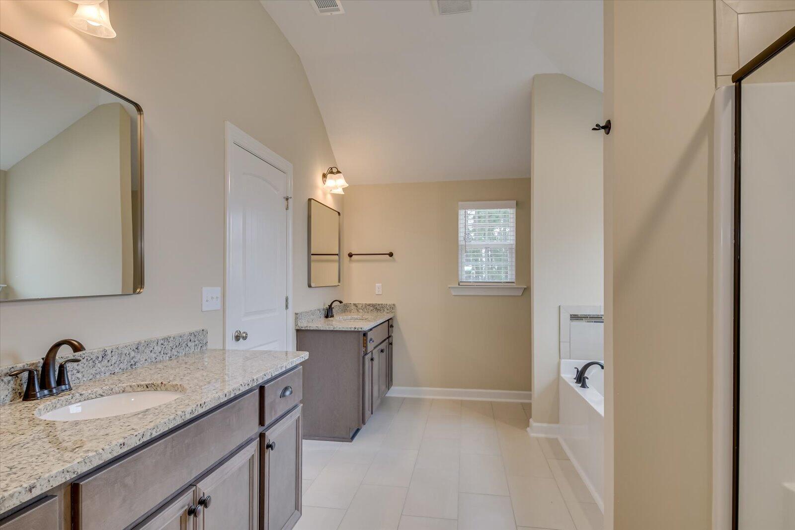 3326 STOCKPORT Drive