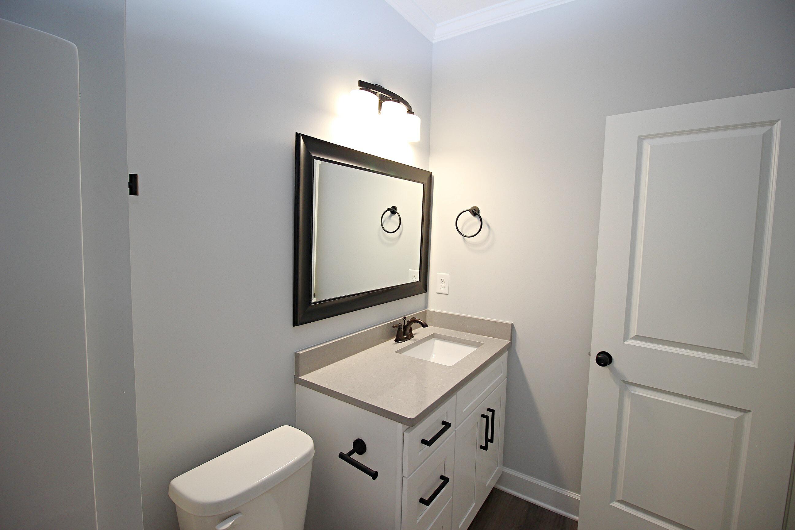 2284 DARLINGTON Drive