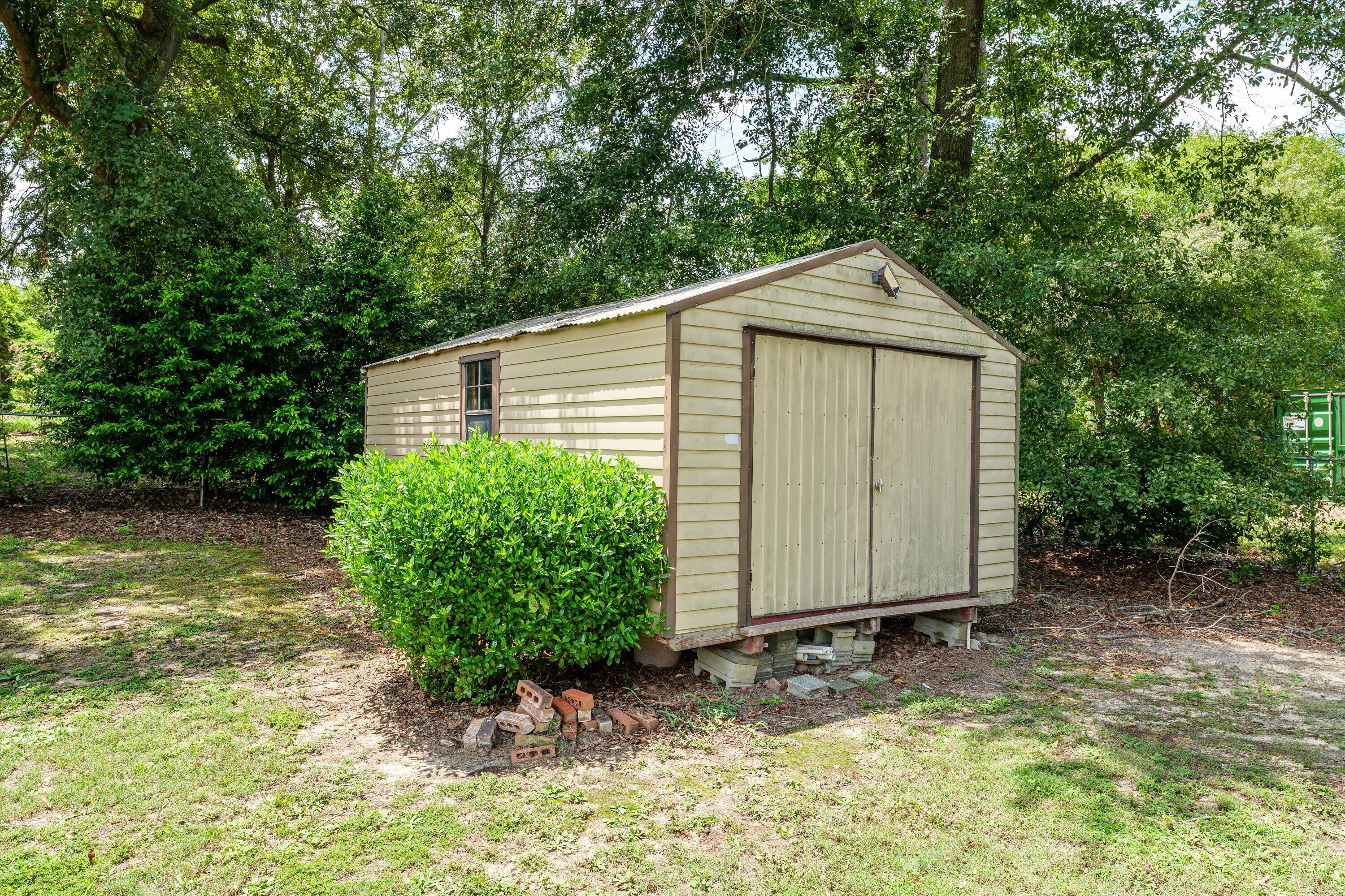 4059 BURNING TREE Lane