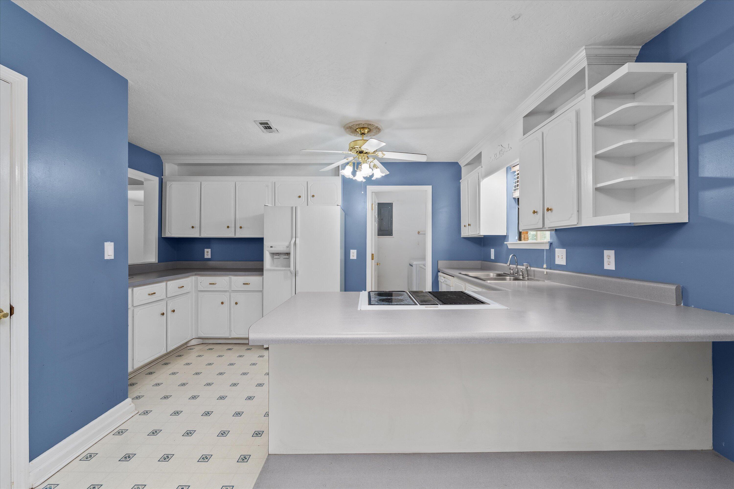 4059 BURNING TREE Lane