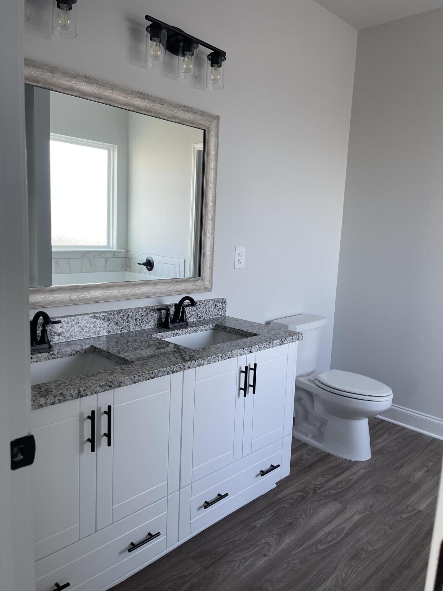 906 SWEETGRASS Circle