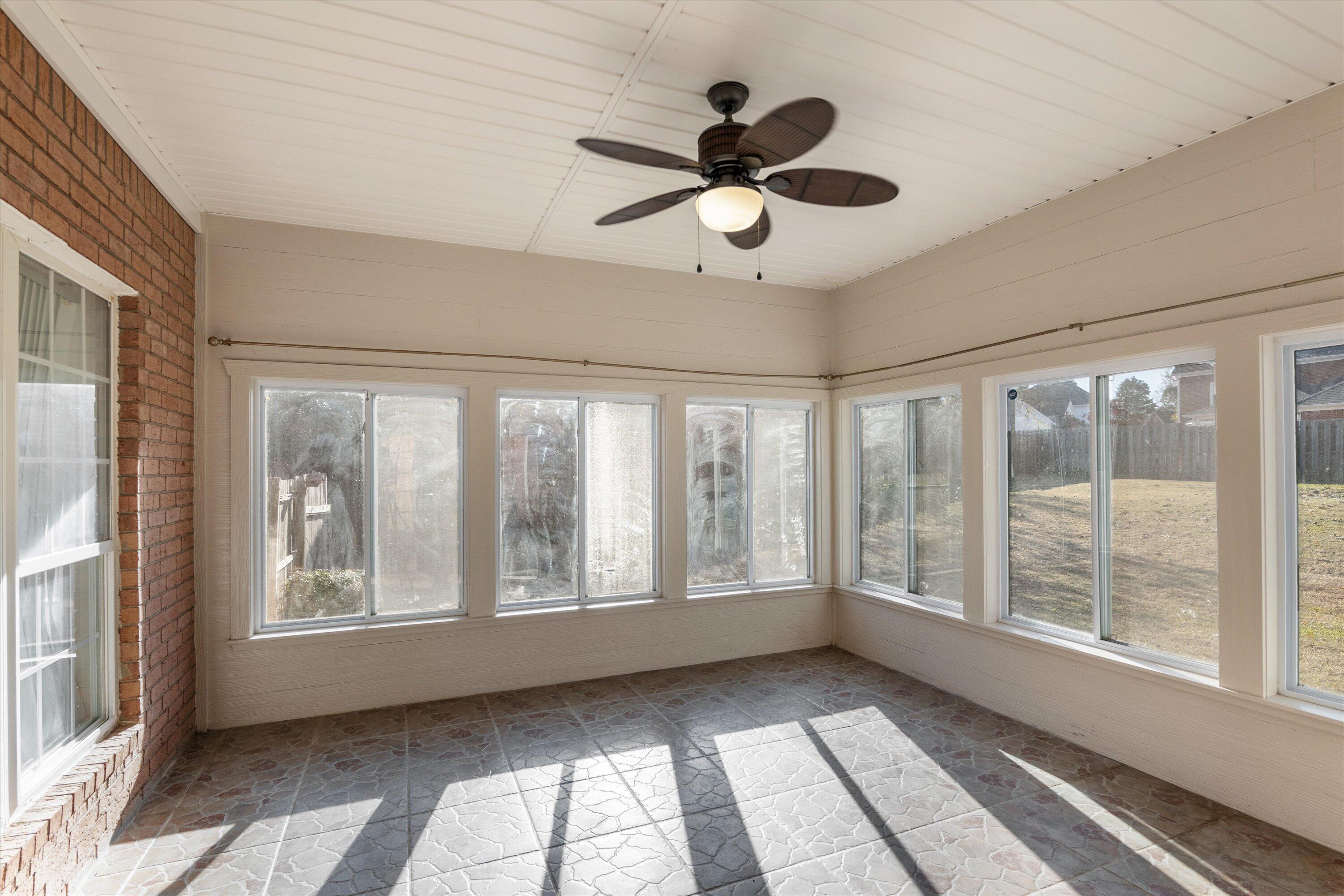 5347 Windmill Parkway