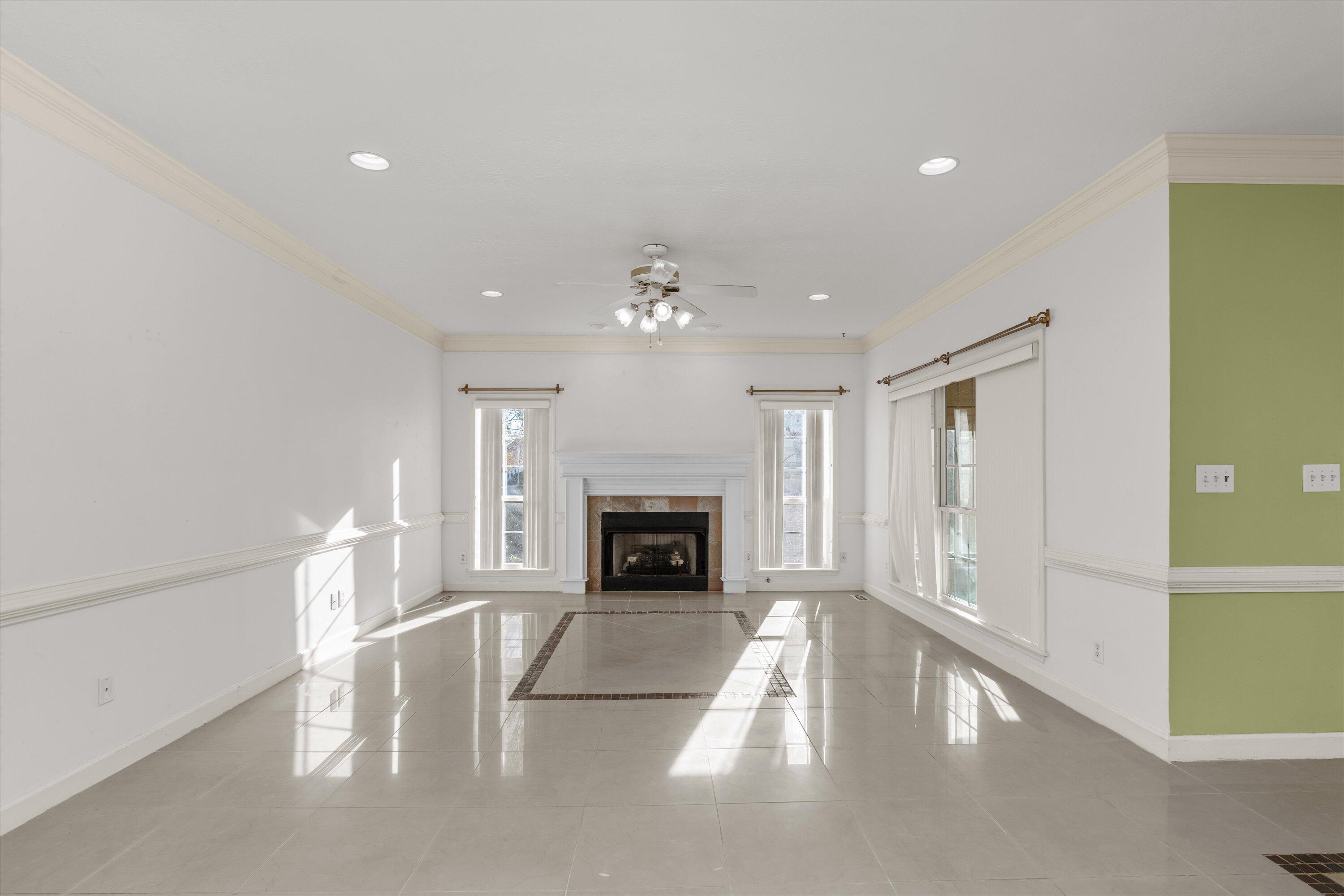 5347 Windmill Parkway