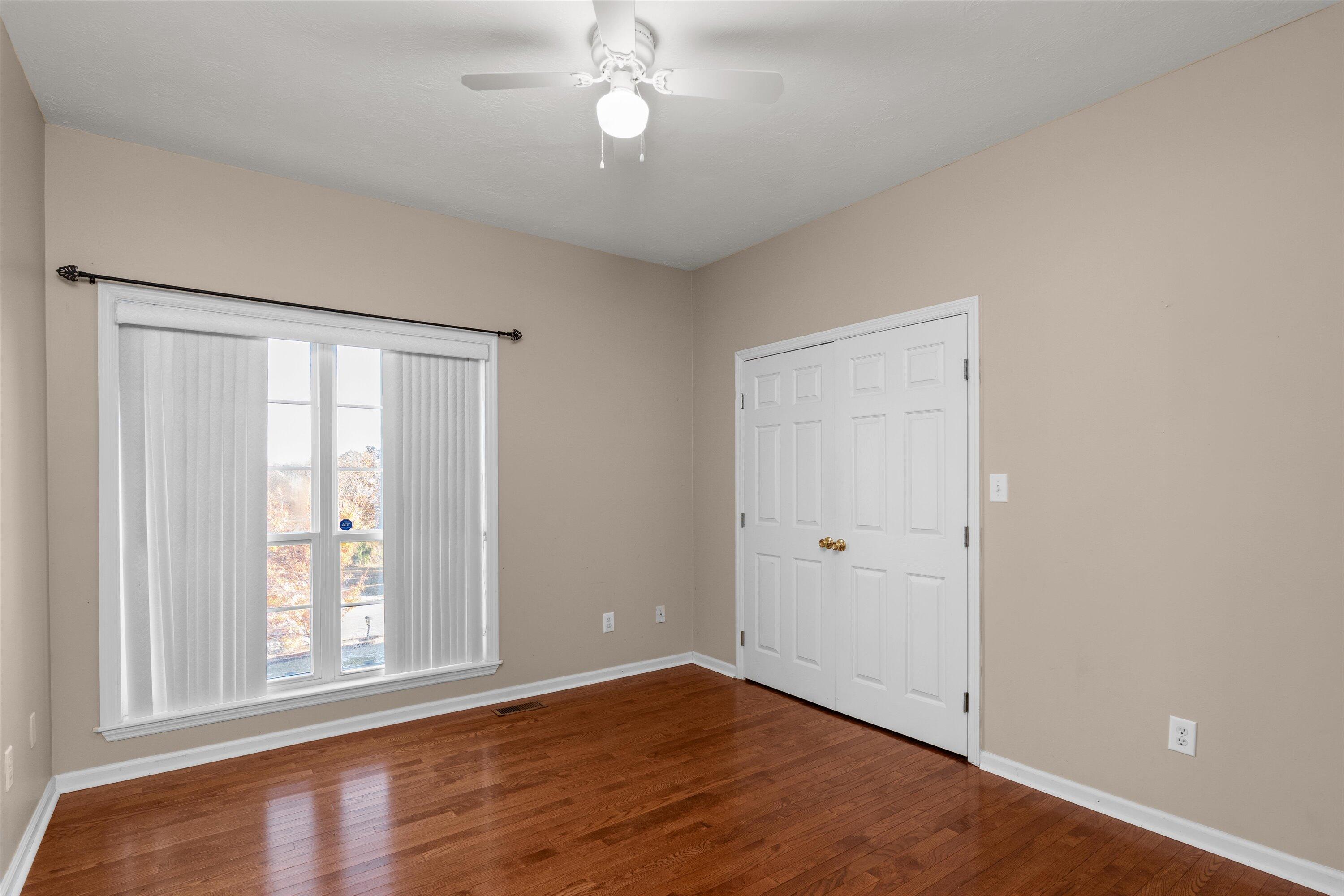 5347 Windmill Parkway