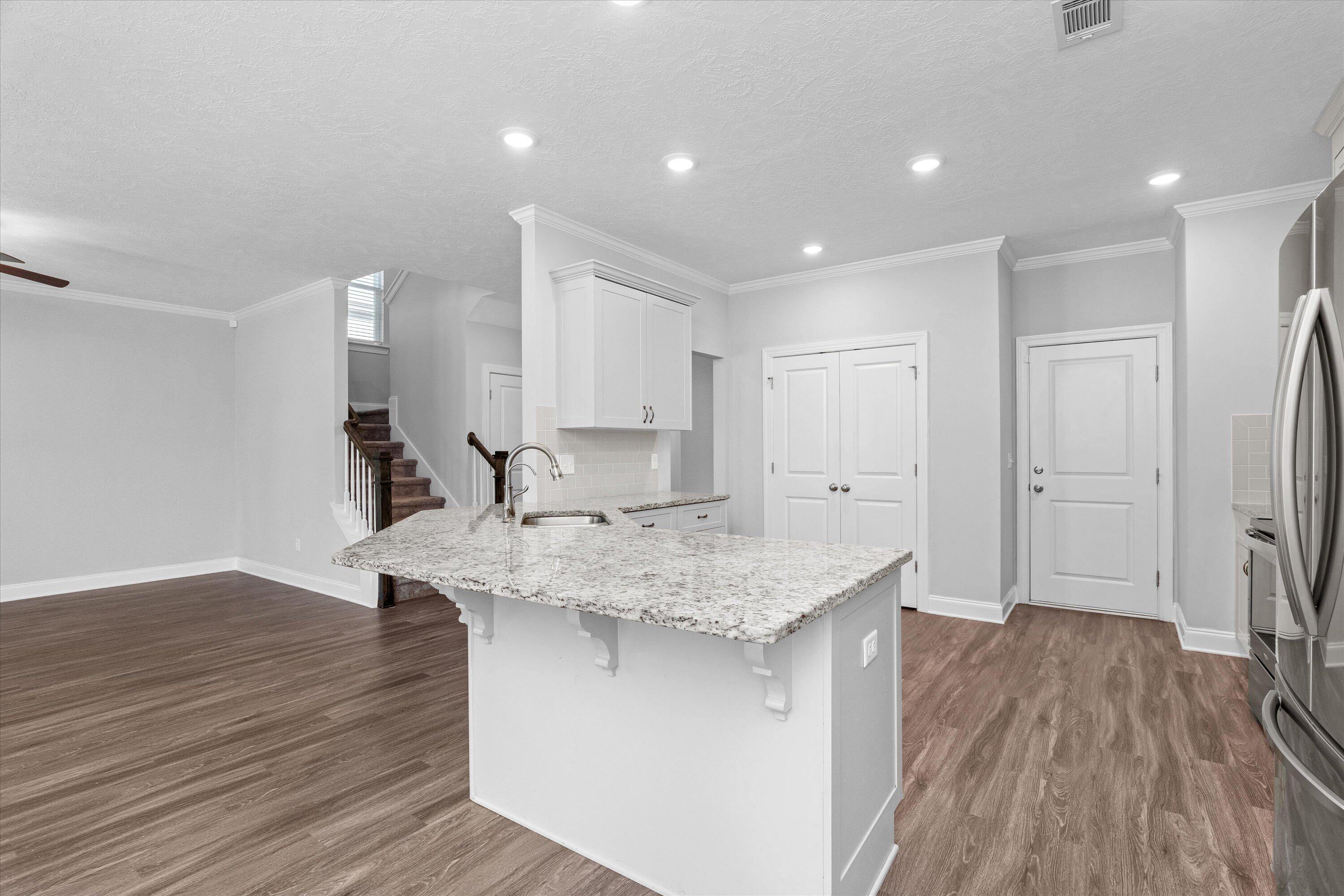 5110 HEATHBROOK Drive