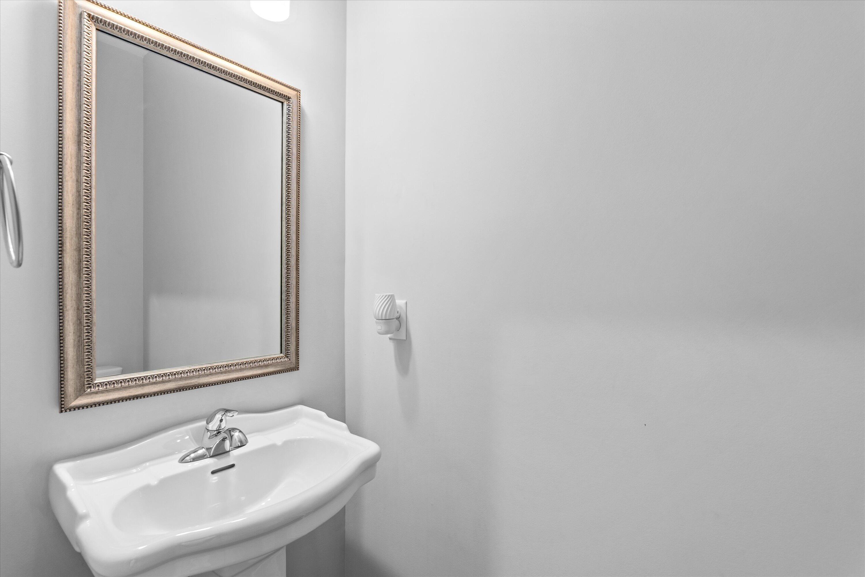 5110 HEATHBROOK Drive