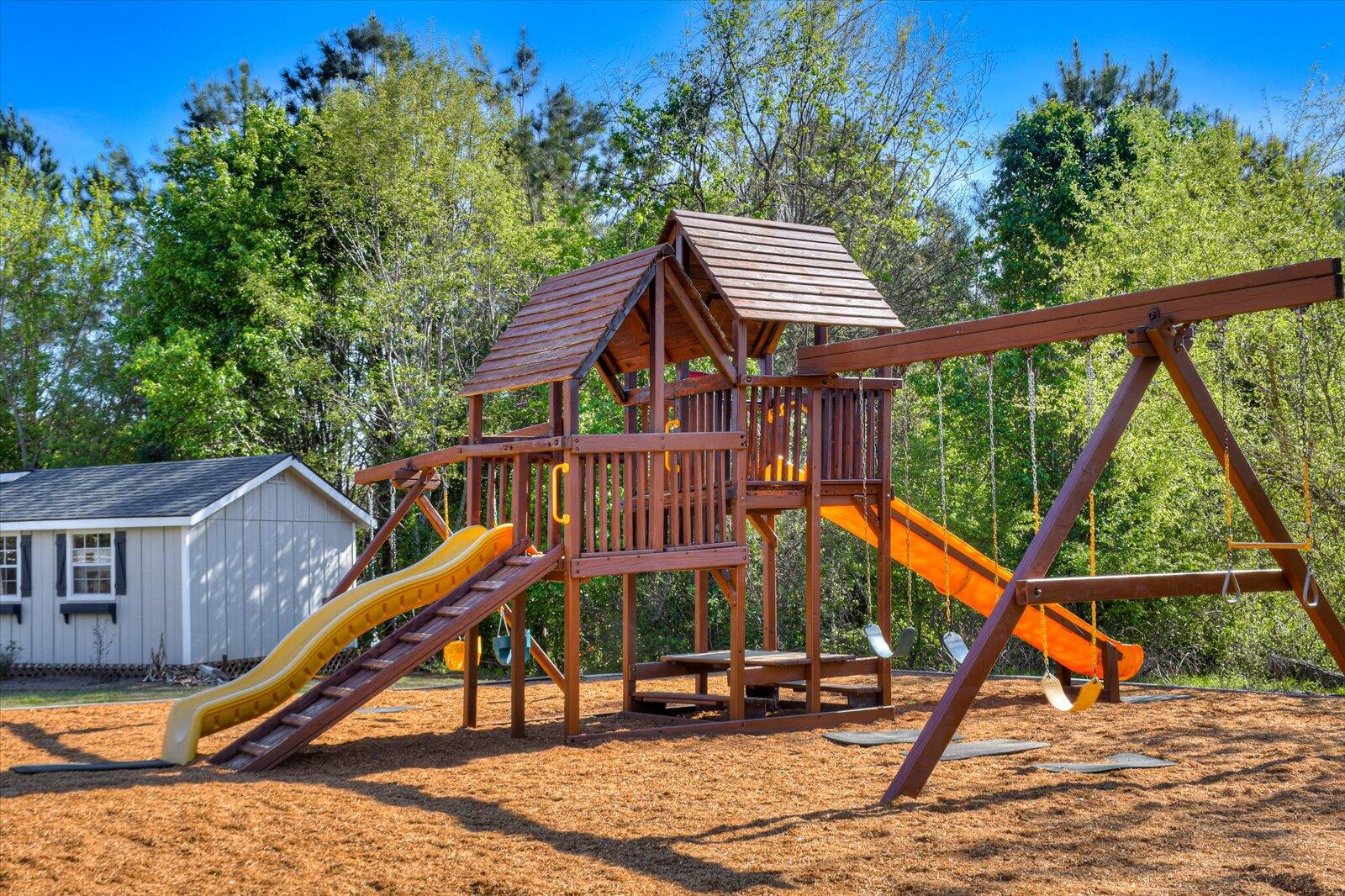 957 SEDGEFIELD Circle