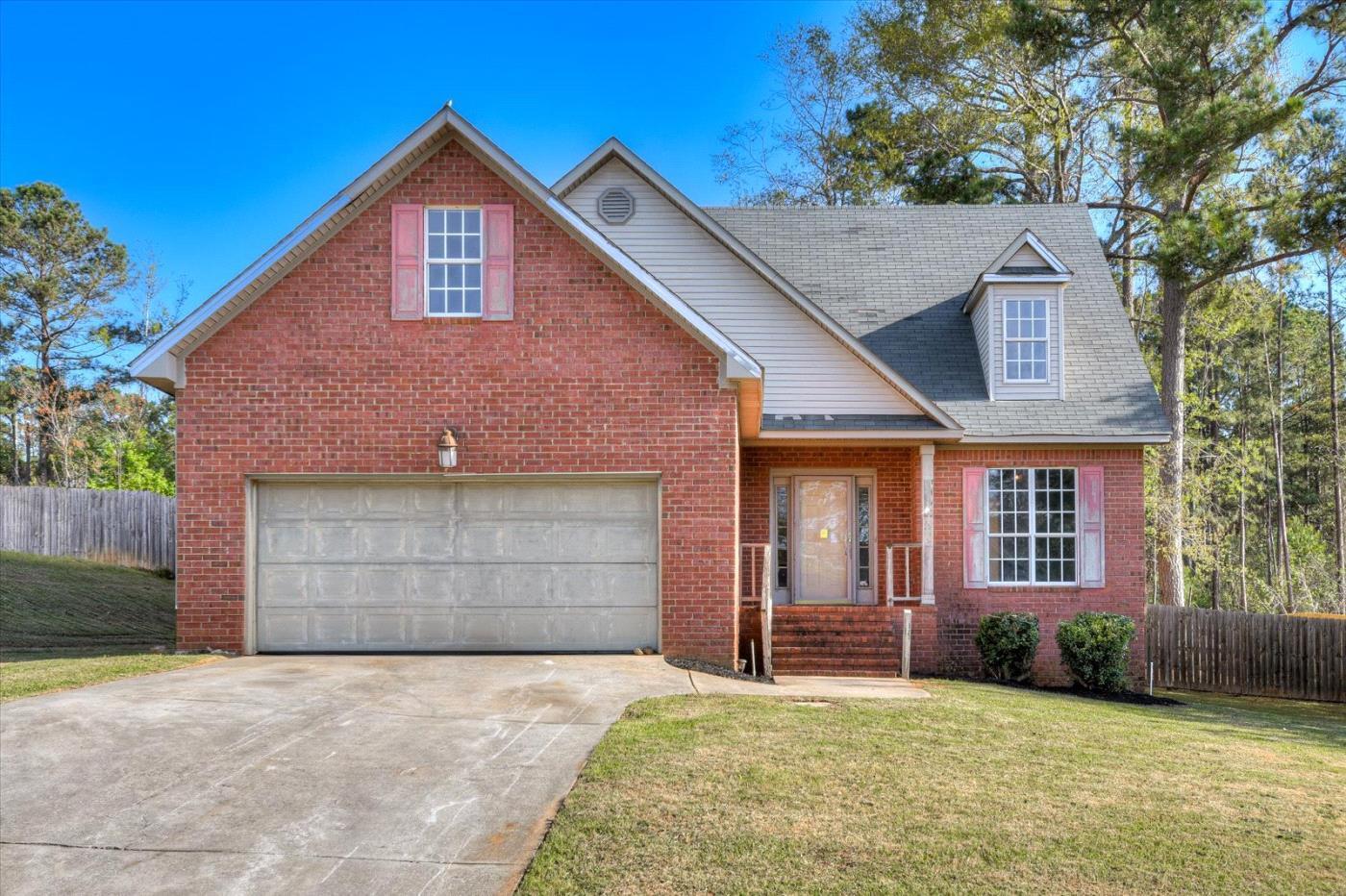 962 HUNTING HORN Way