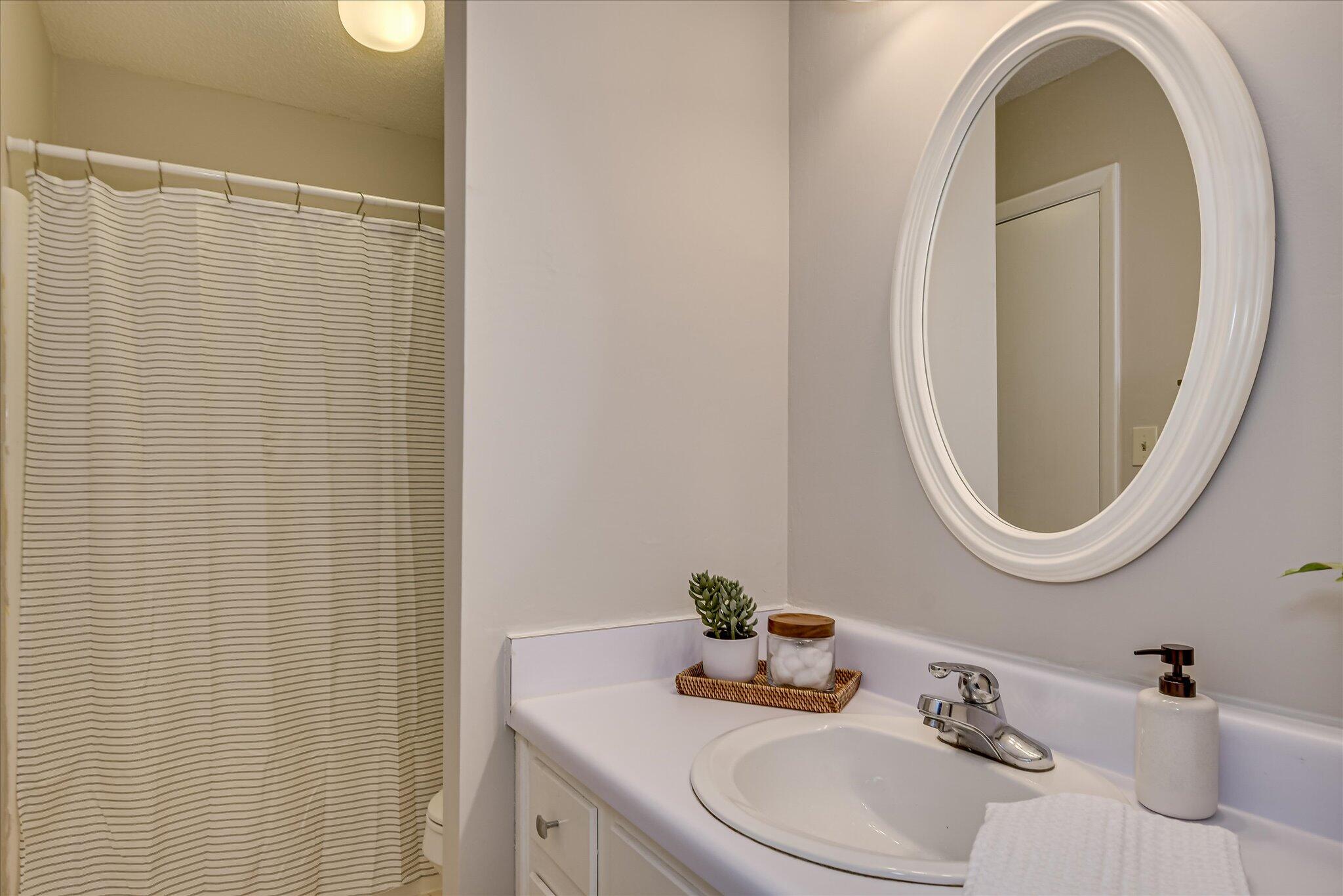 305 Forest Glen Court