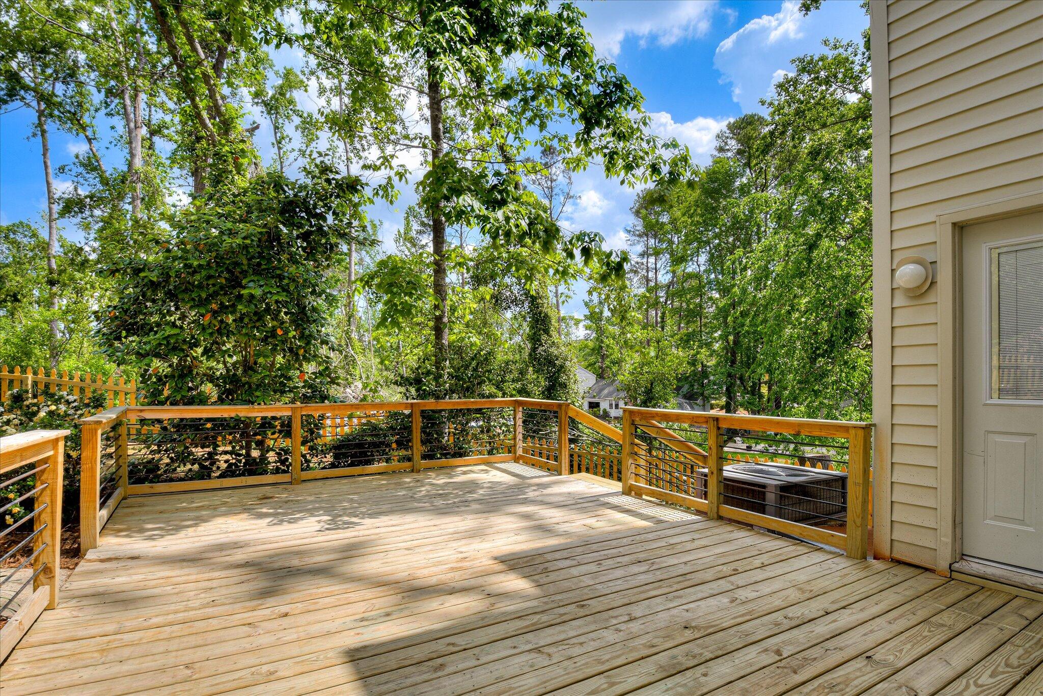 305 Forest Glen Court