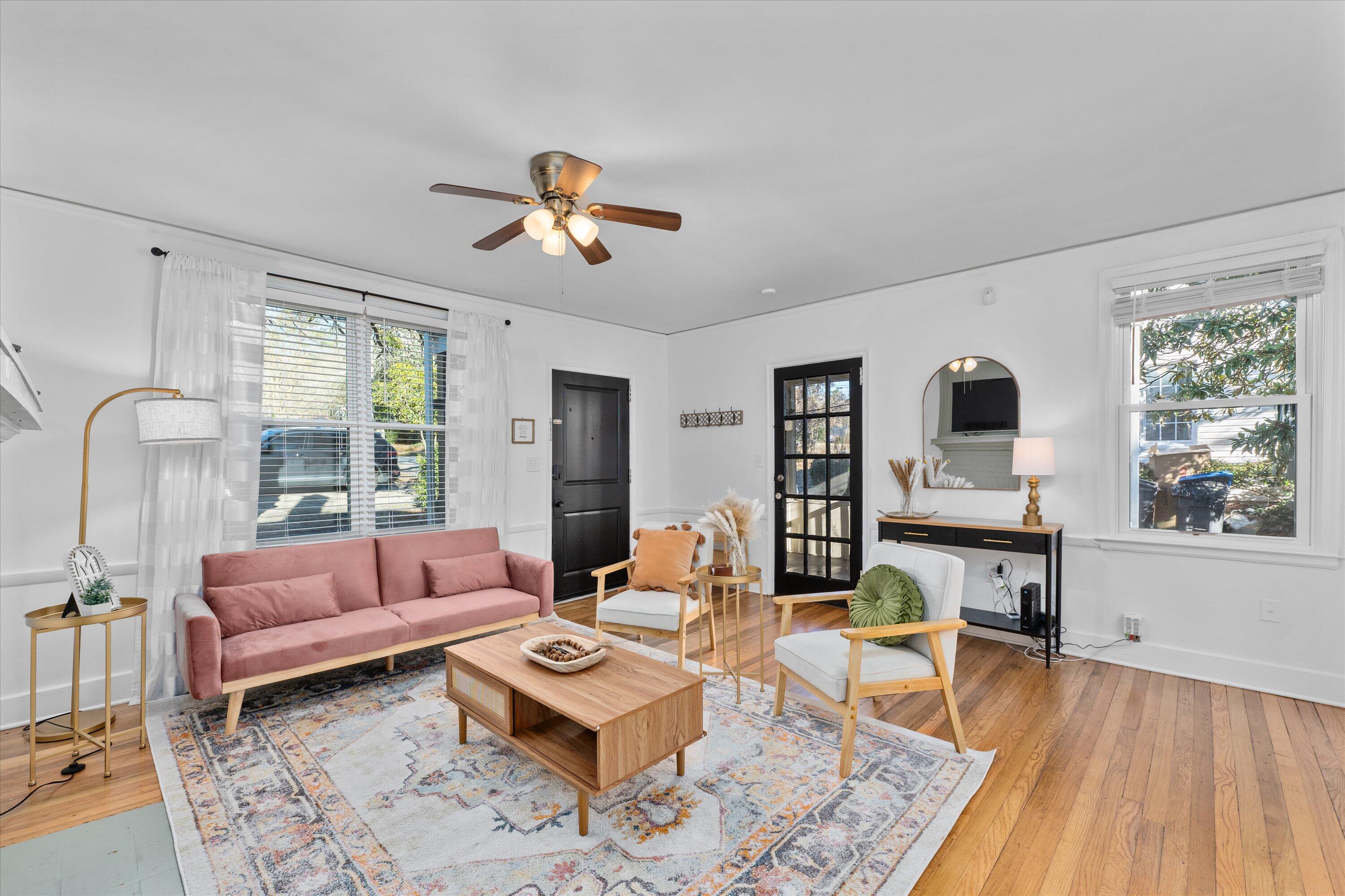 1738 Kissingbower Road