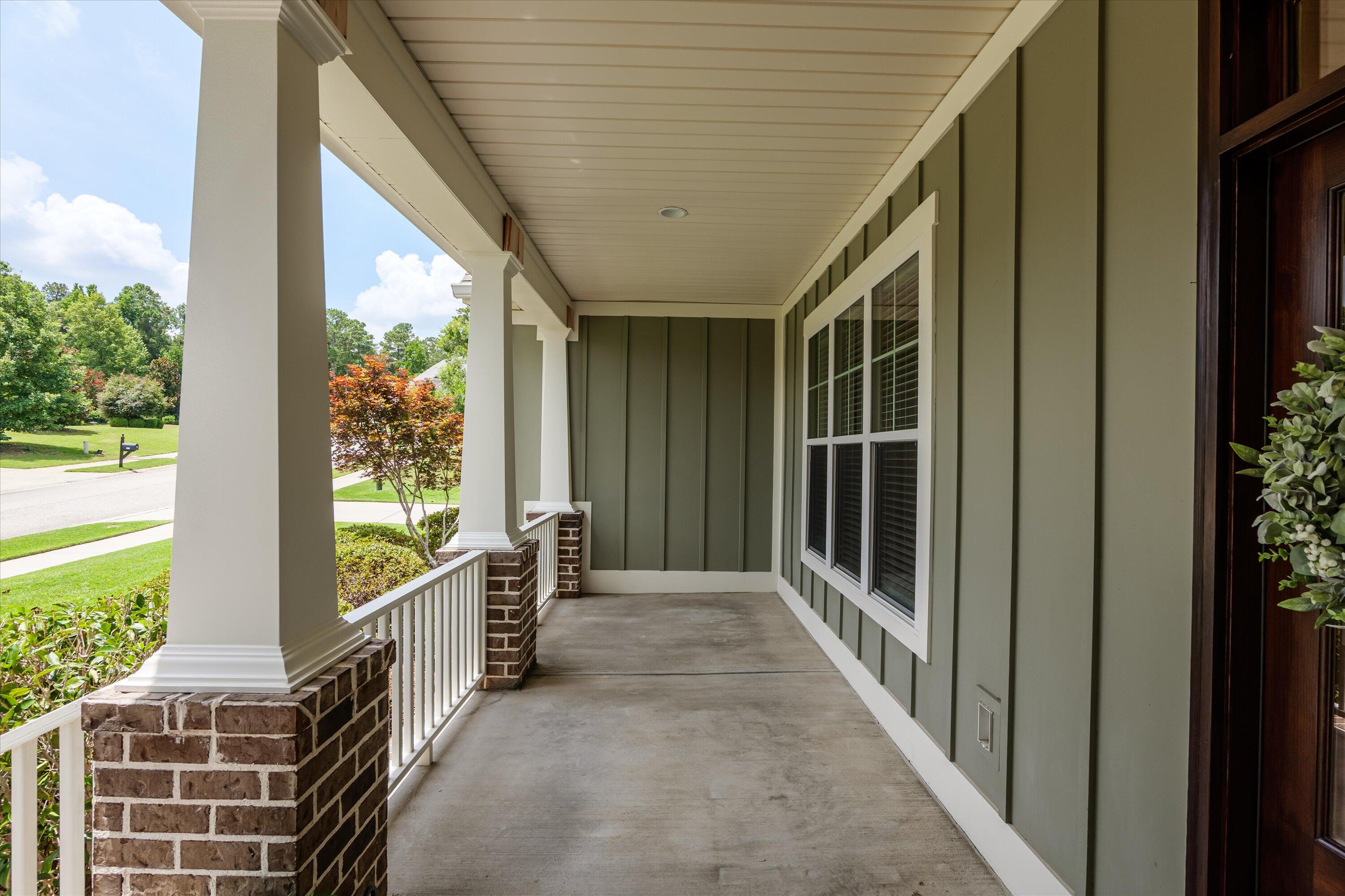 3808 Blue Springs Trace