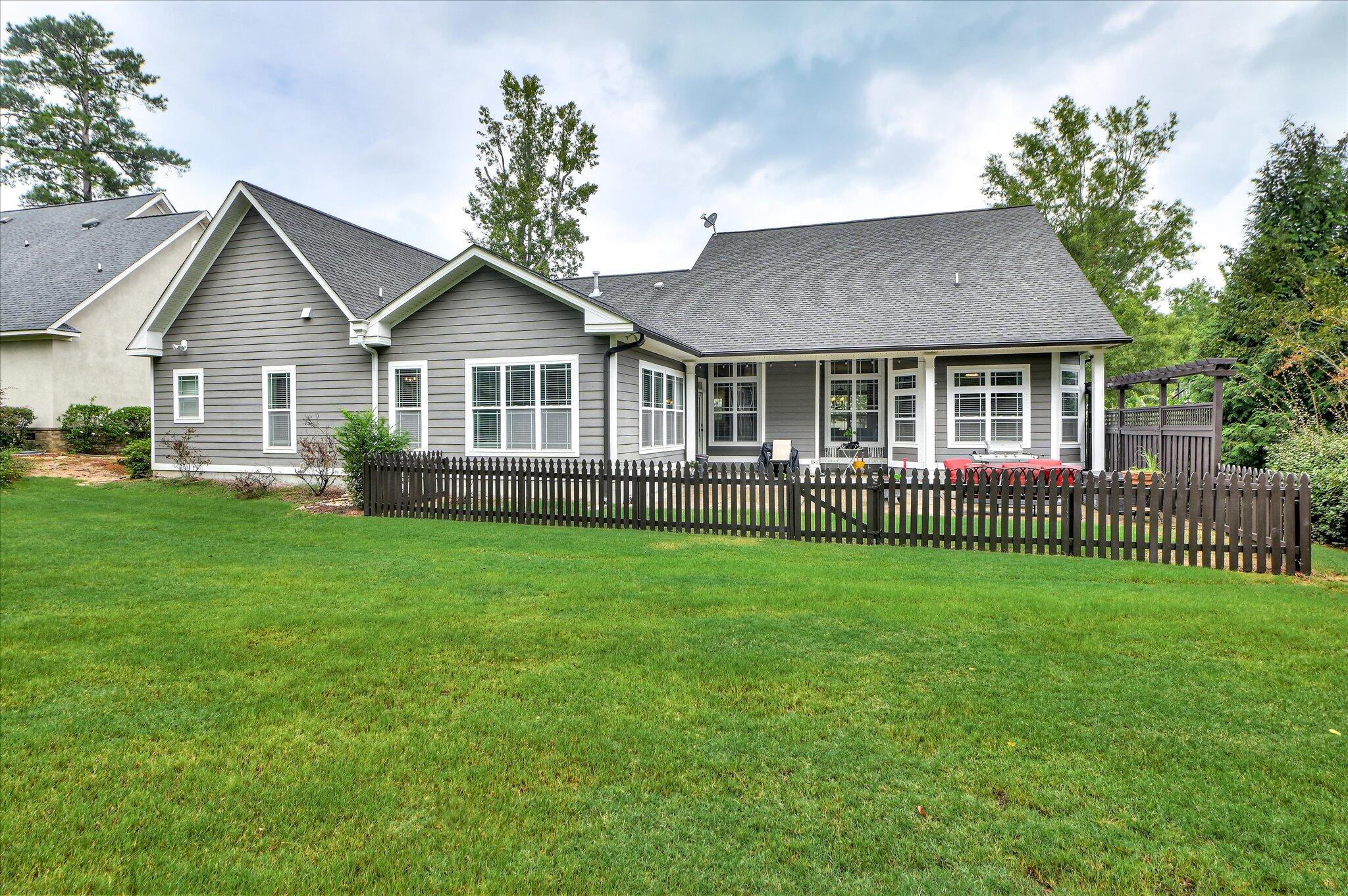 511 Fort Augusta Street