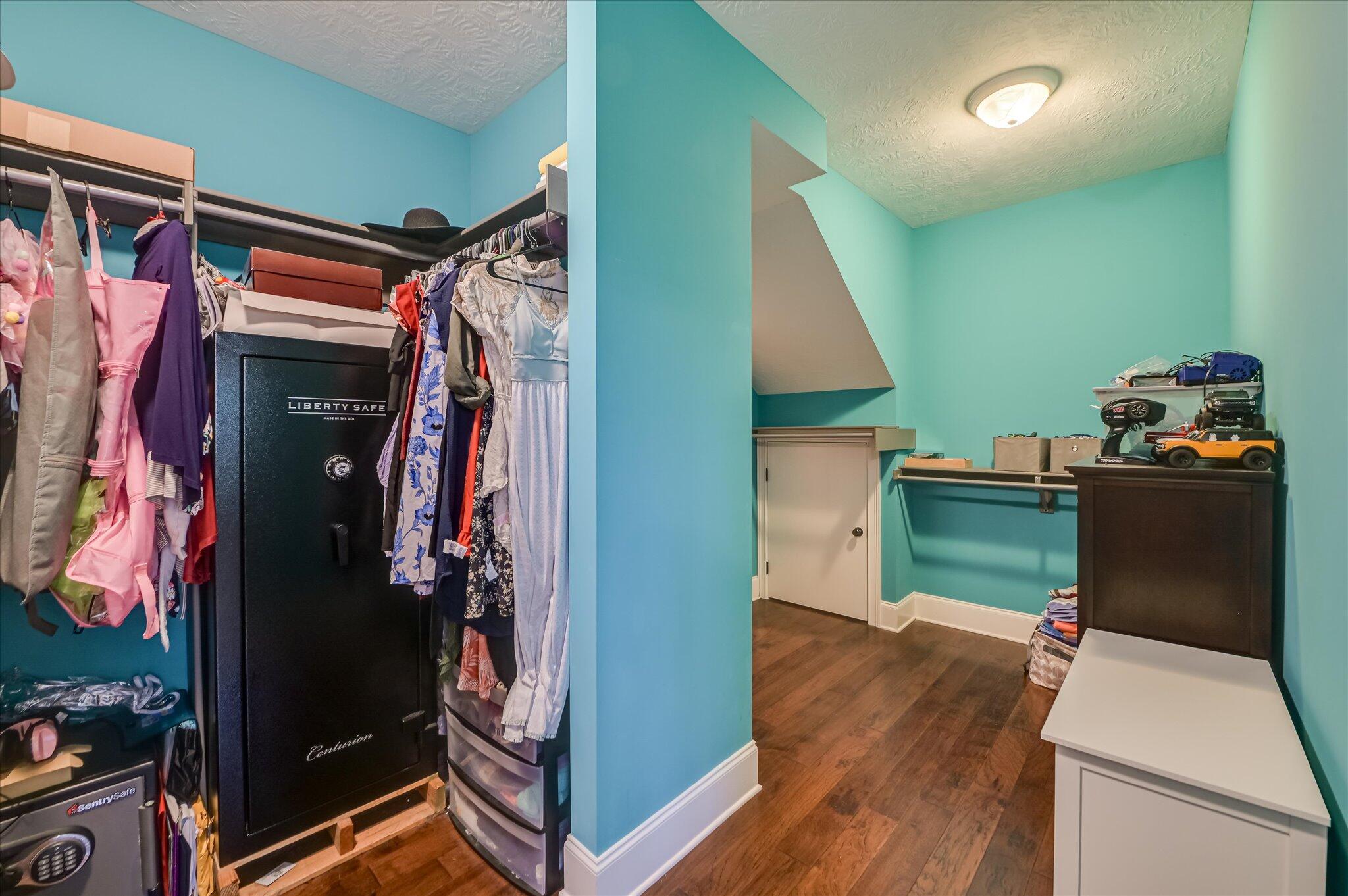 511 Fort Augusta Street