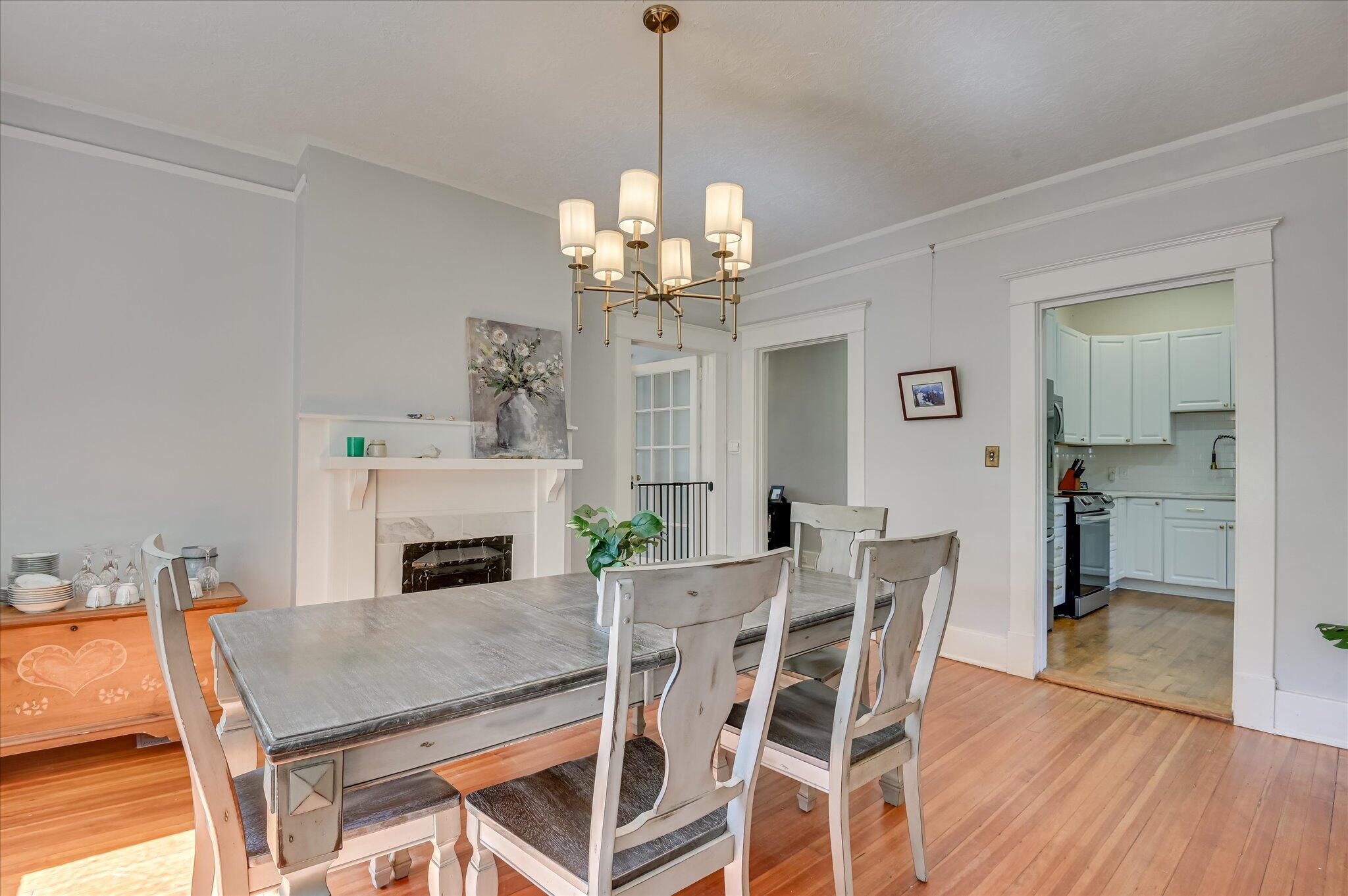 1220 Hickman Road, Augusta