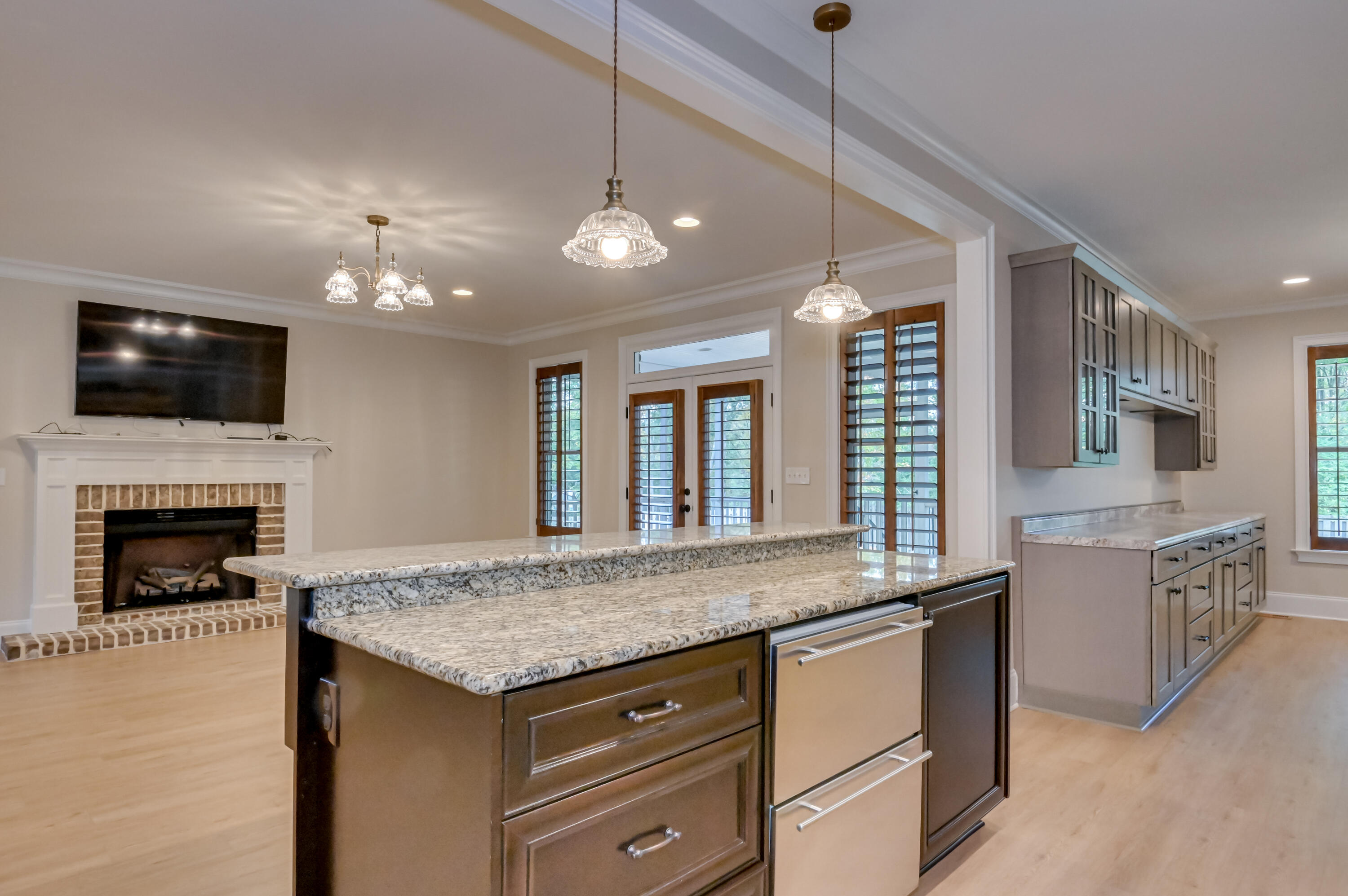 644 Emerald Crossing