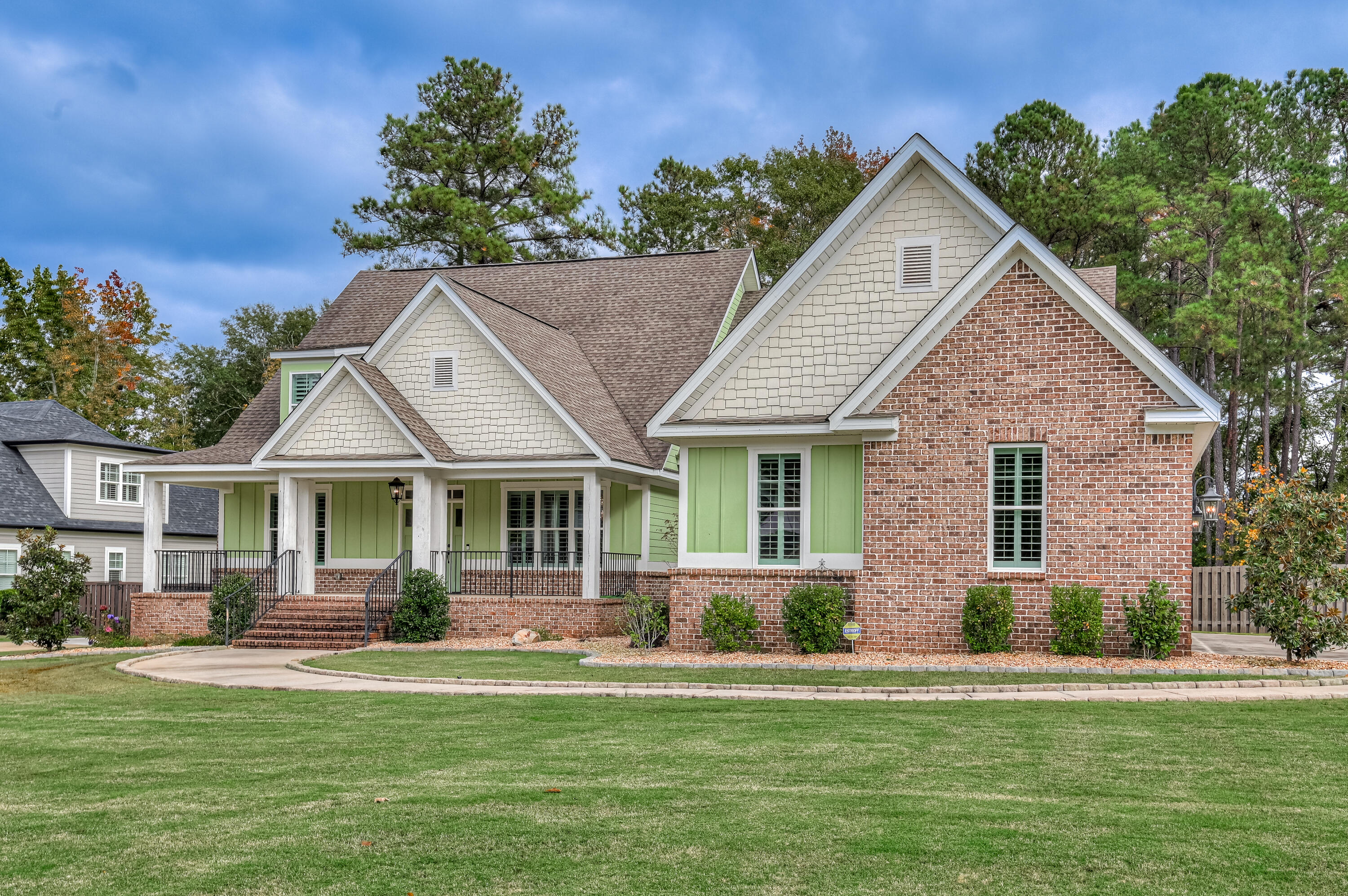 644 Emerald Crossing