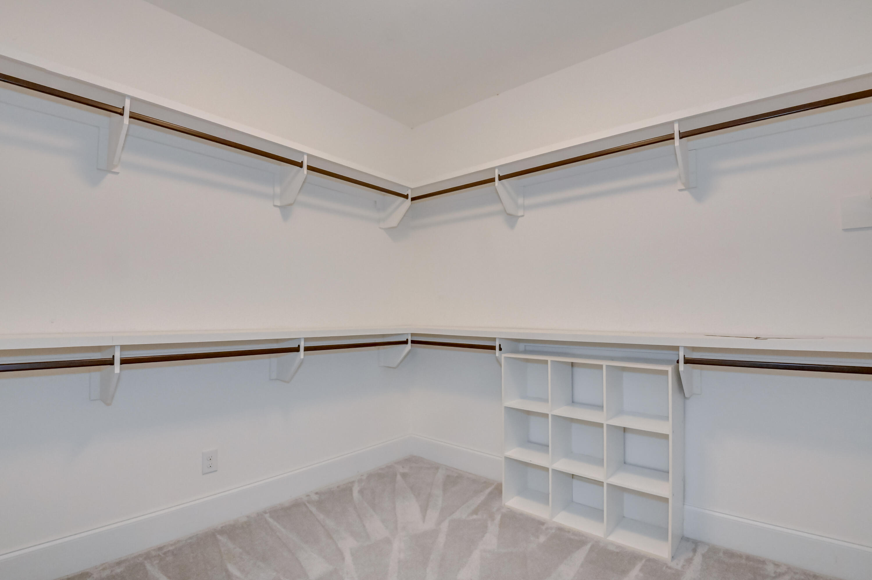 644 Emerald Crossing