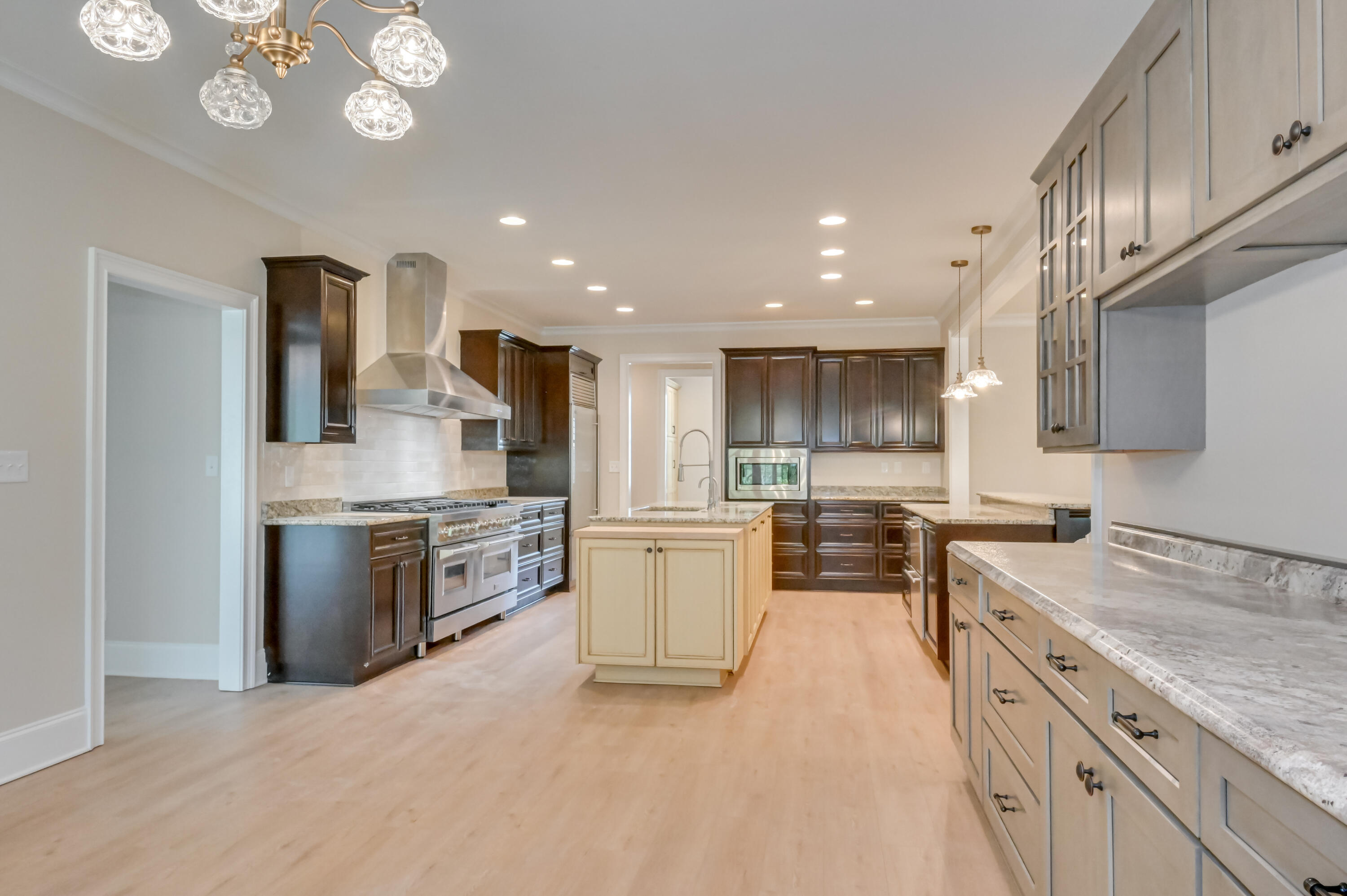 644 Emerald Crossing