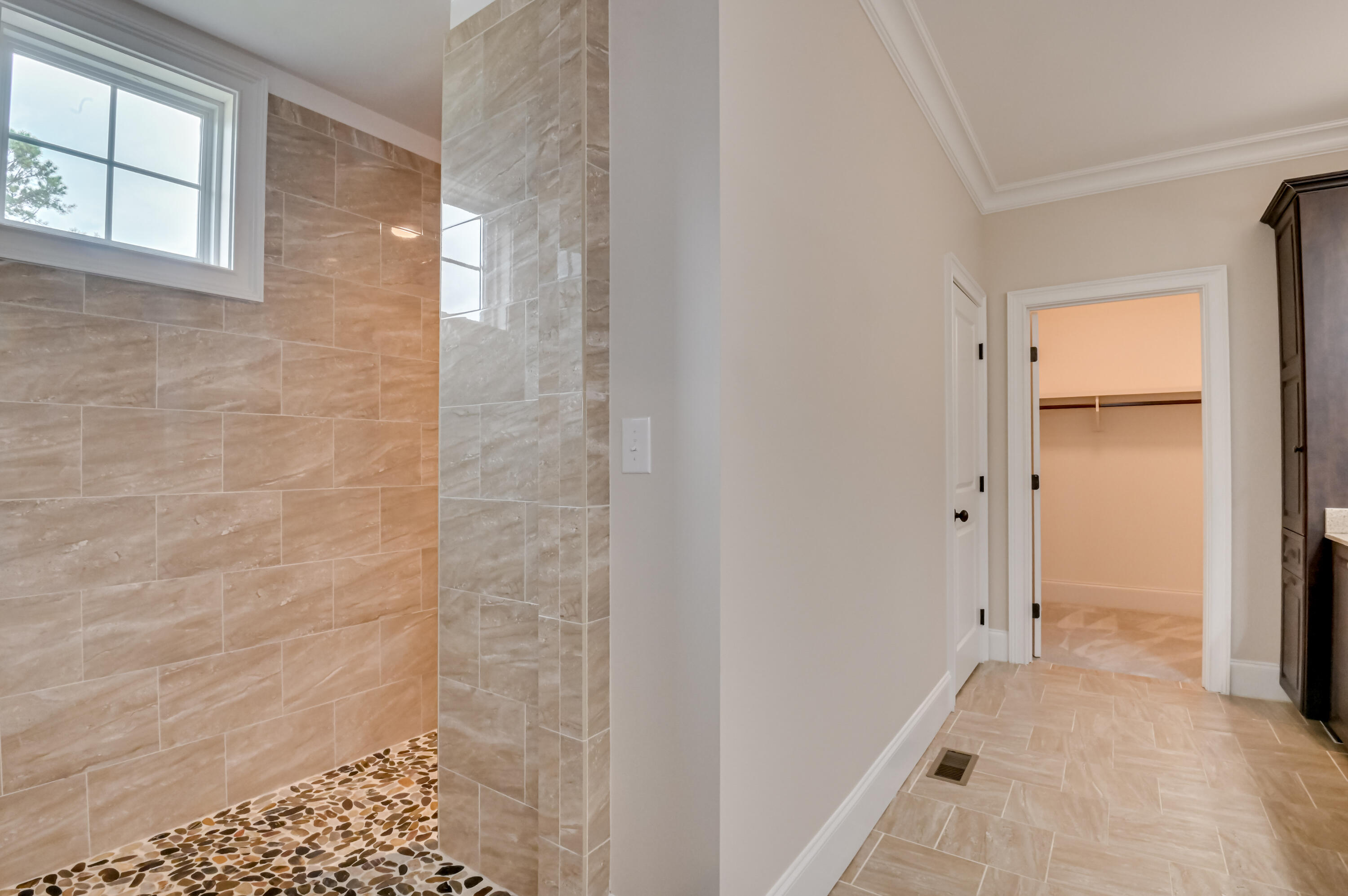 644 Emerald Crossing