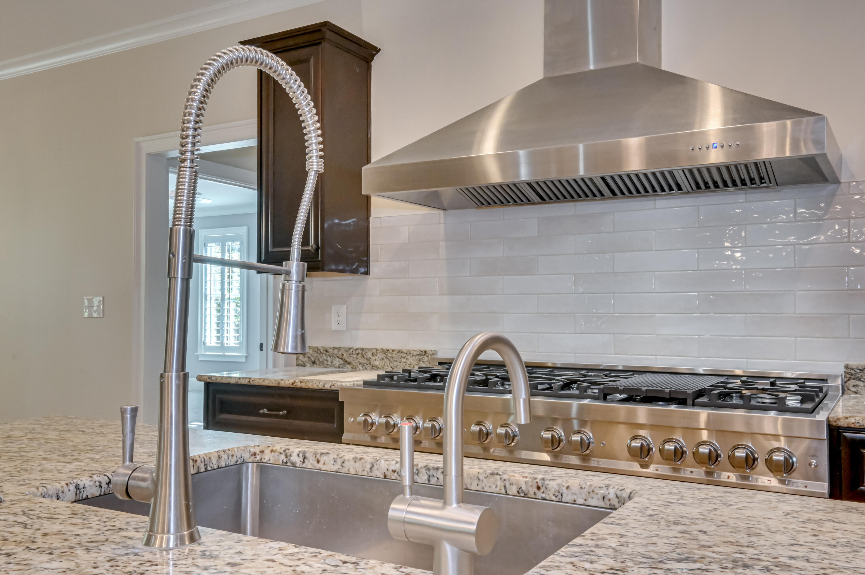 644 Emerald Crossing