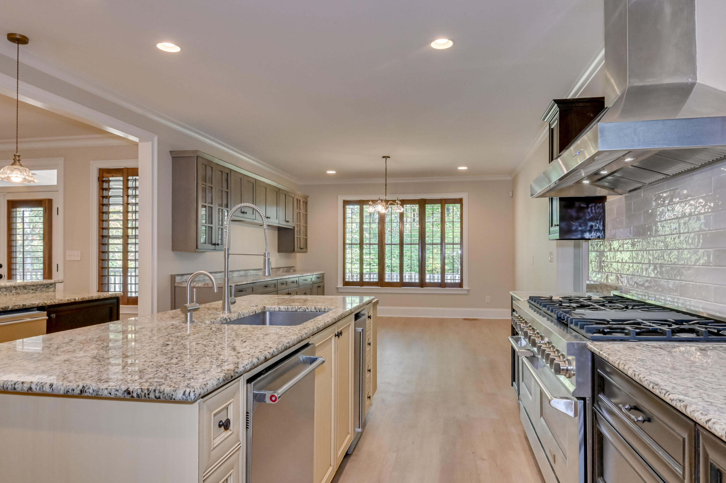 644 Emerald Crossing