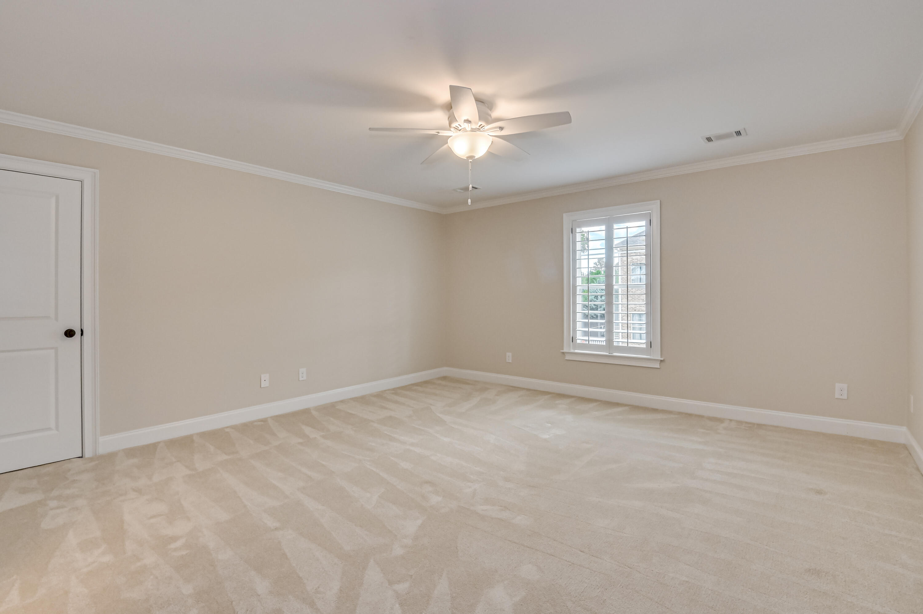 644 Emerald Crossing