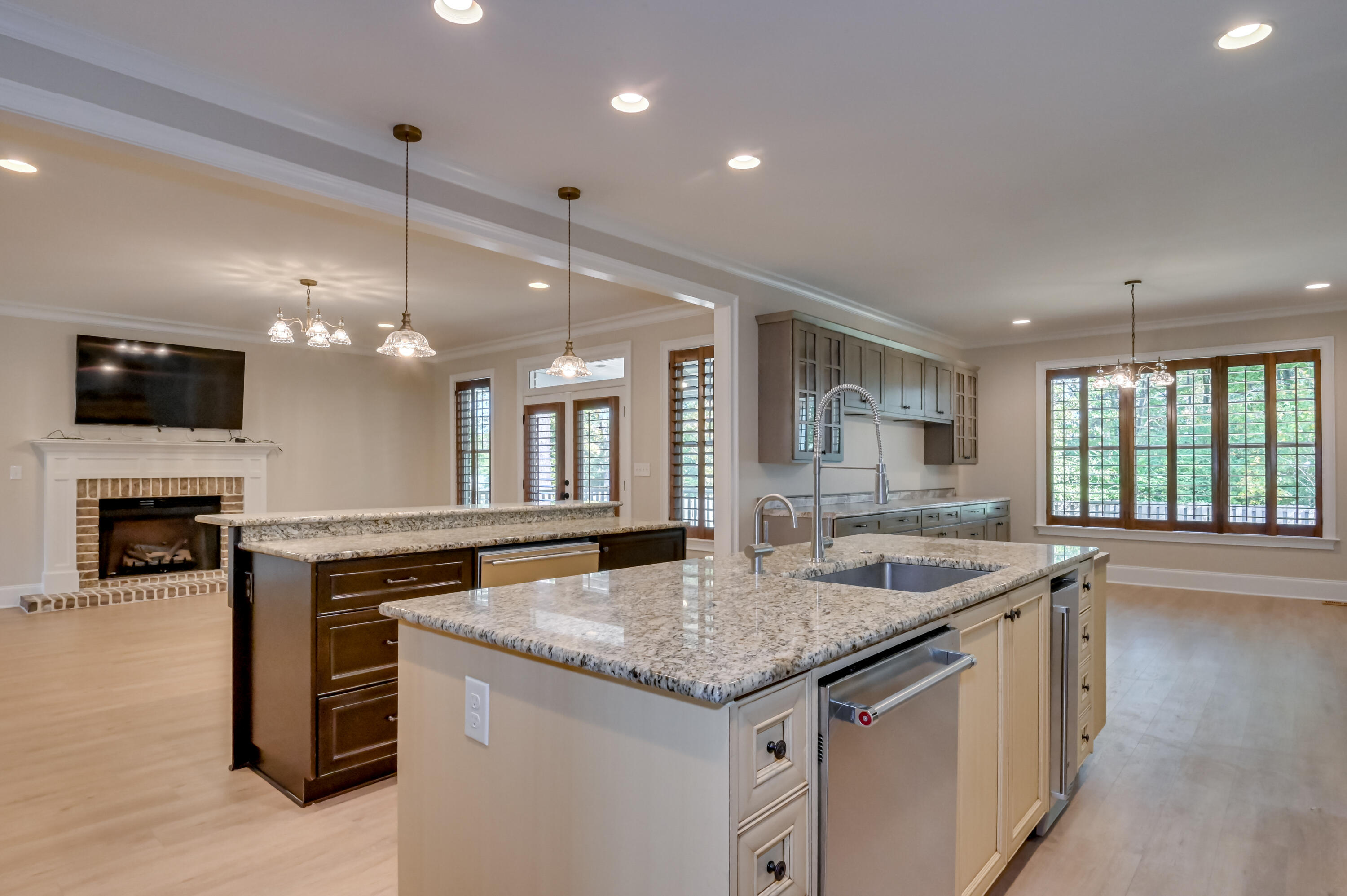 644 Emerald Crossing