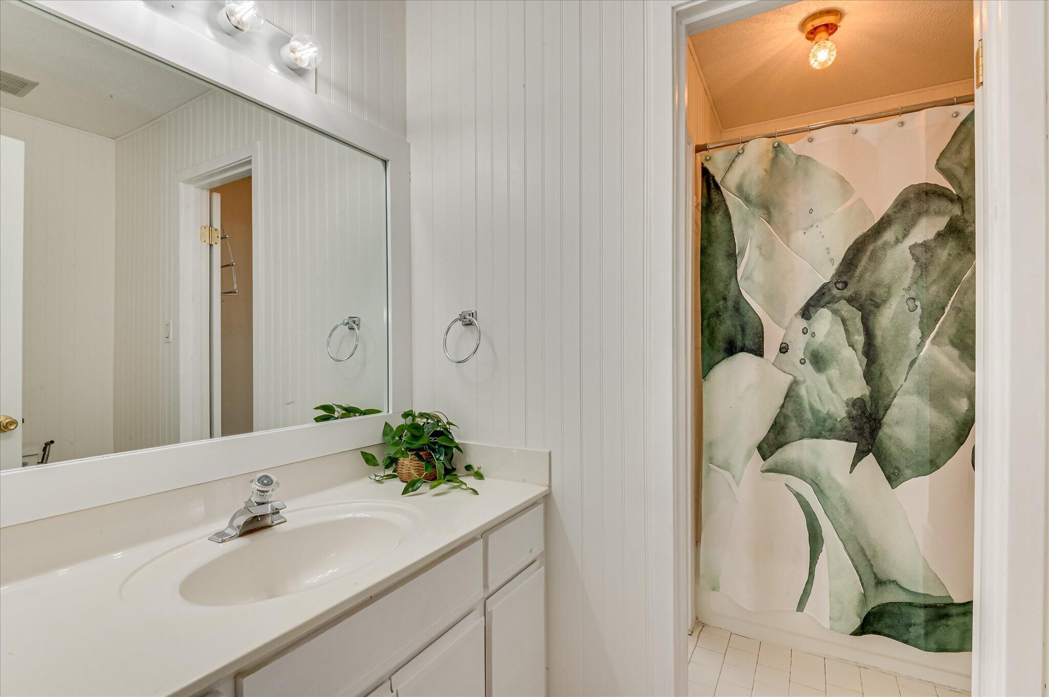 3242 Summerchase Circle