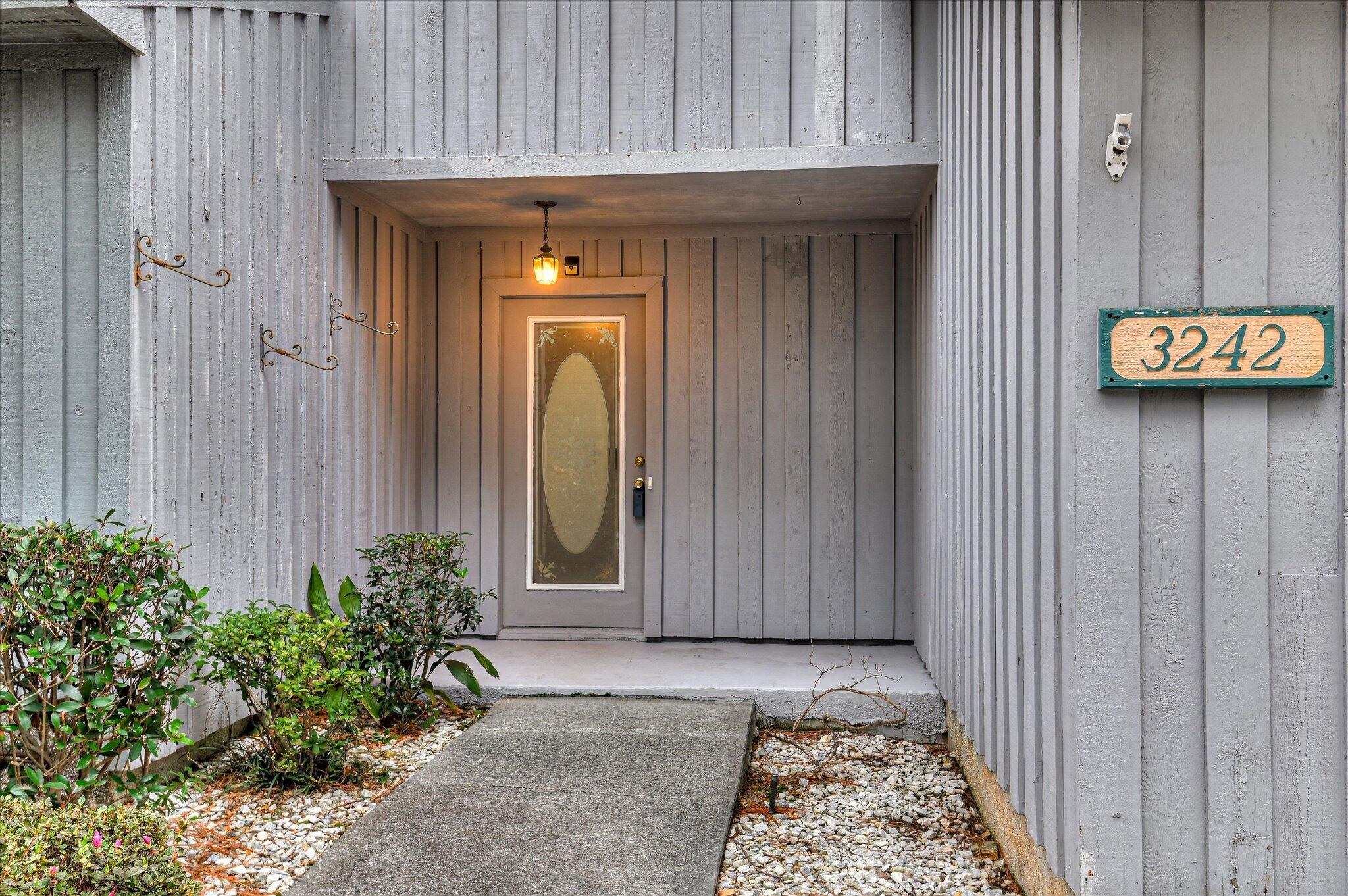 3242 Summerchase Circle