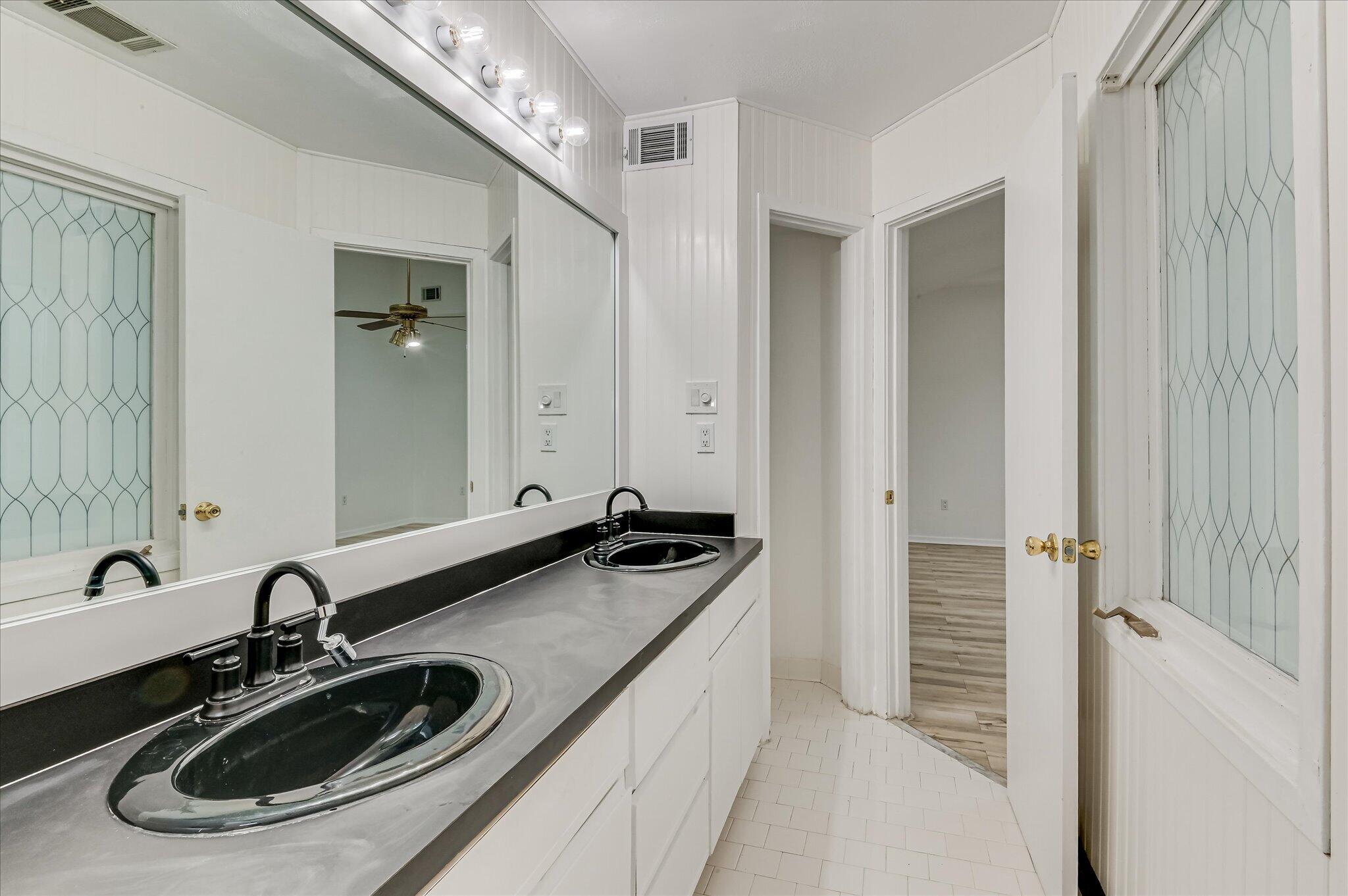 3242 Summerchase Circle