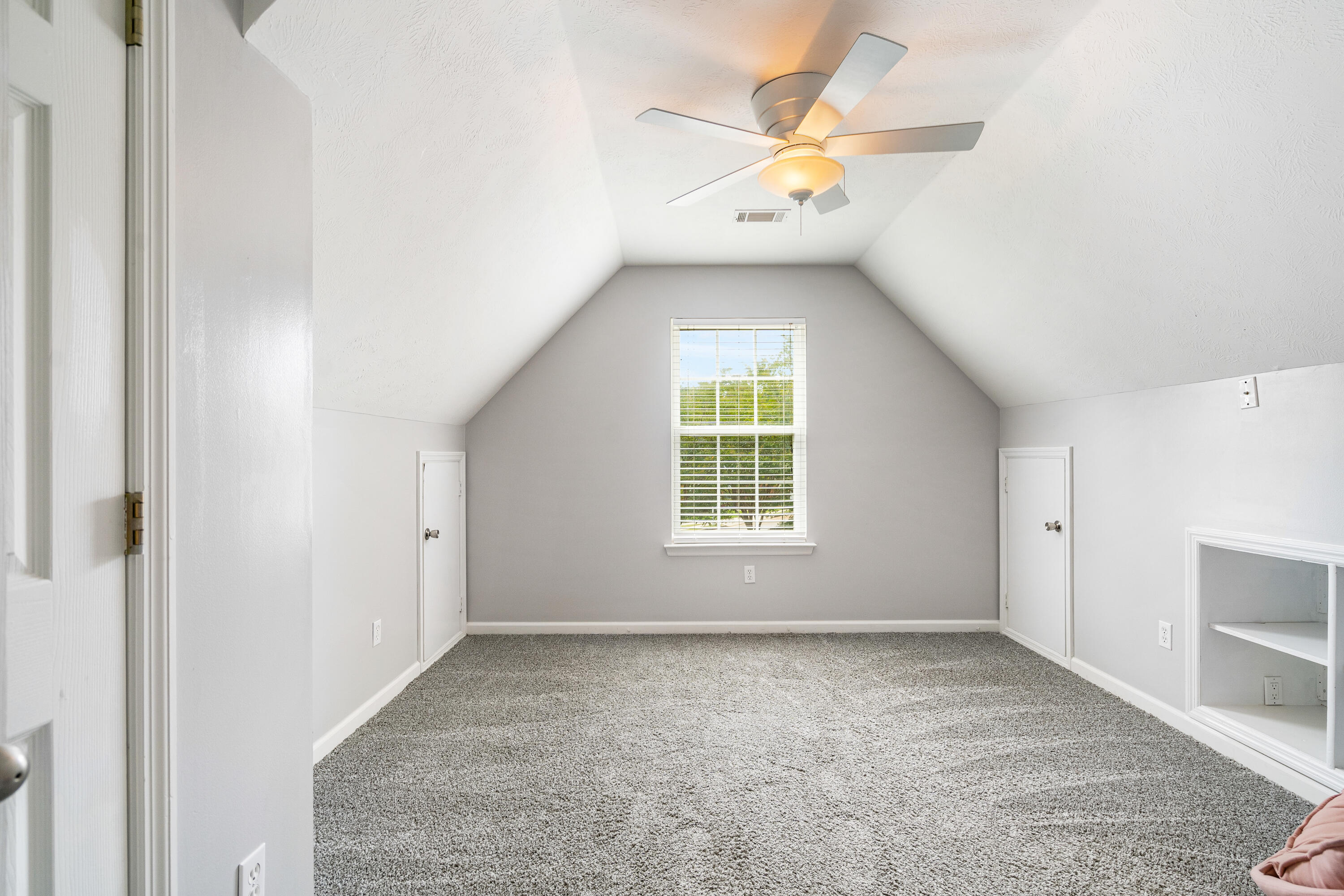 4704 Park Ridge Court