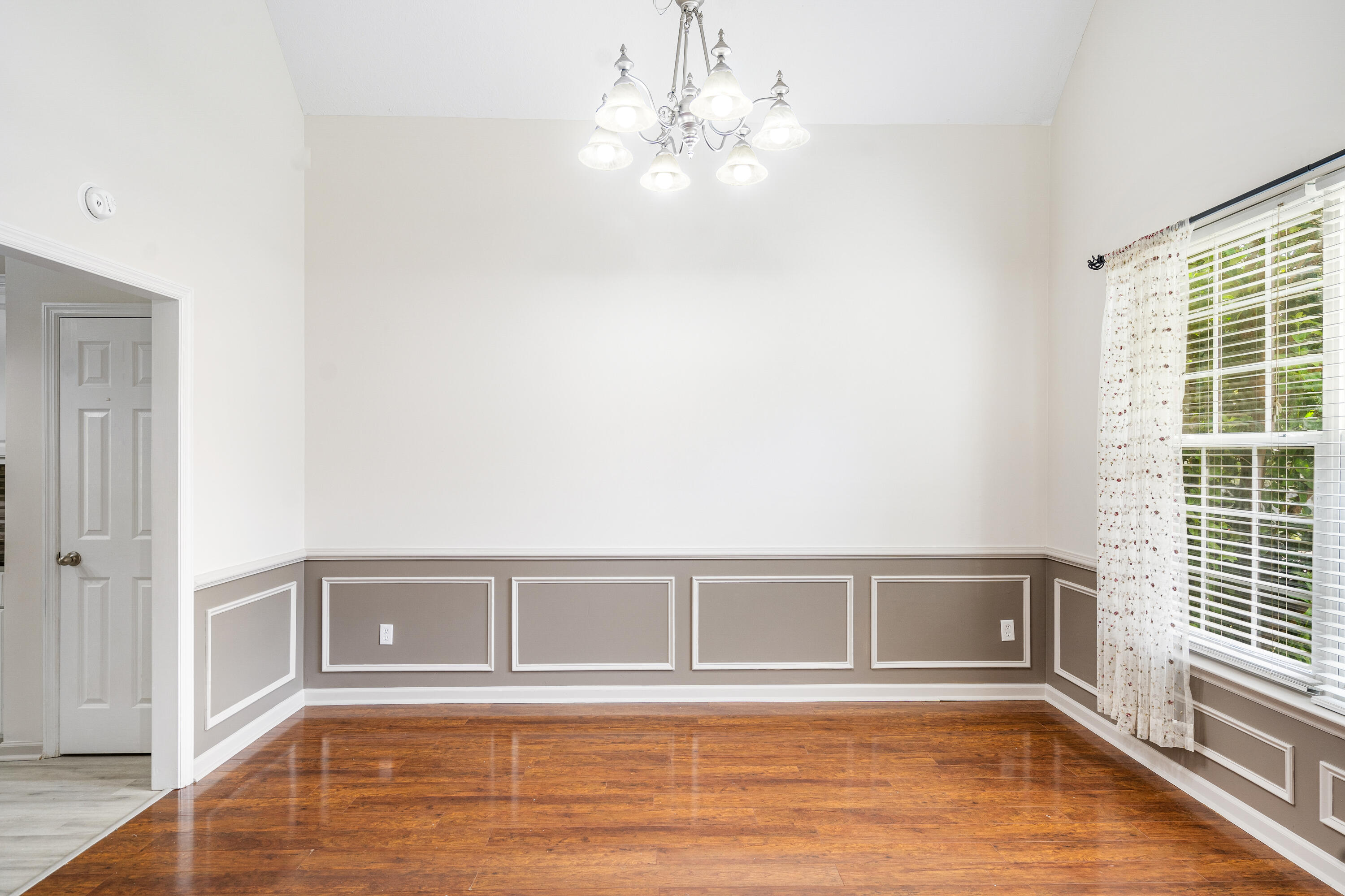 4704 Park Ridge Court