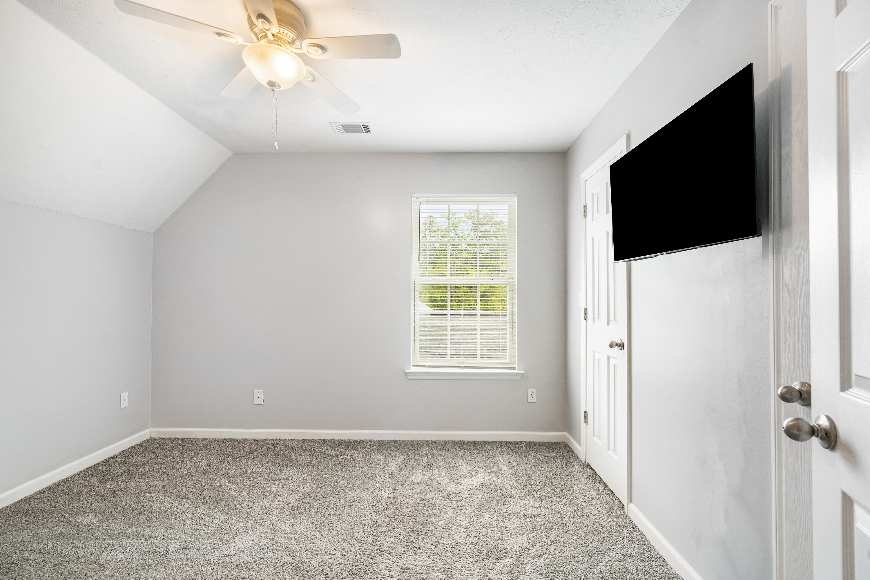 4704 Park Ridge Court